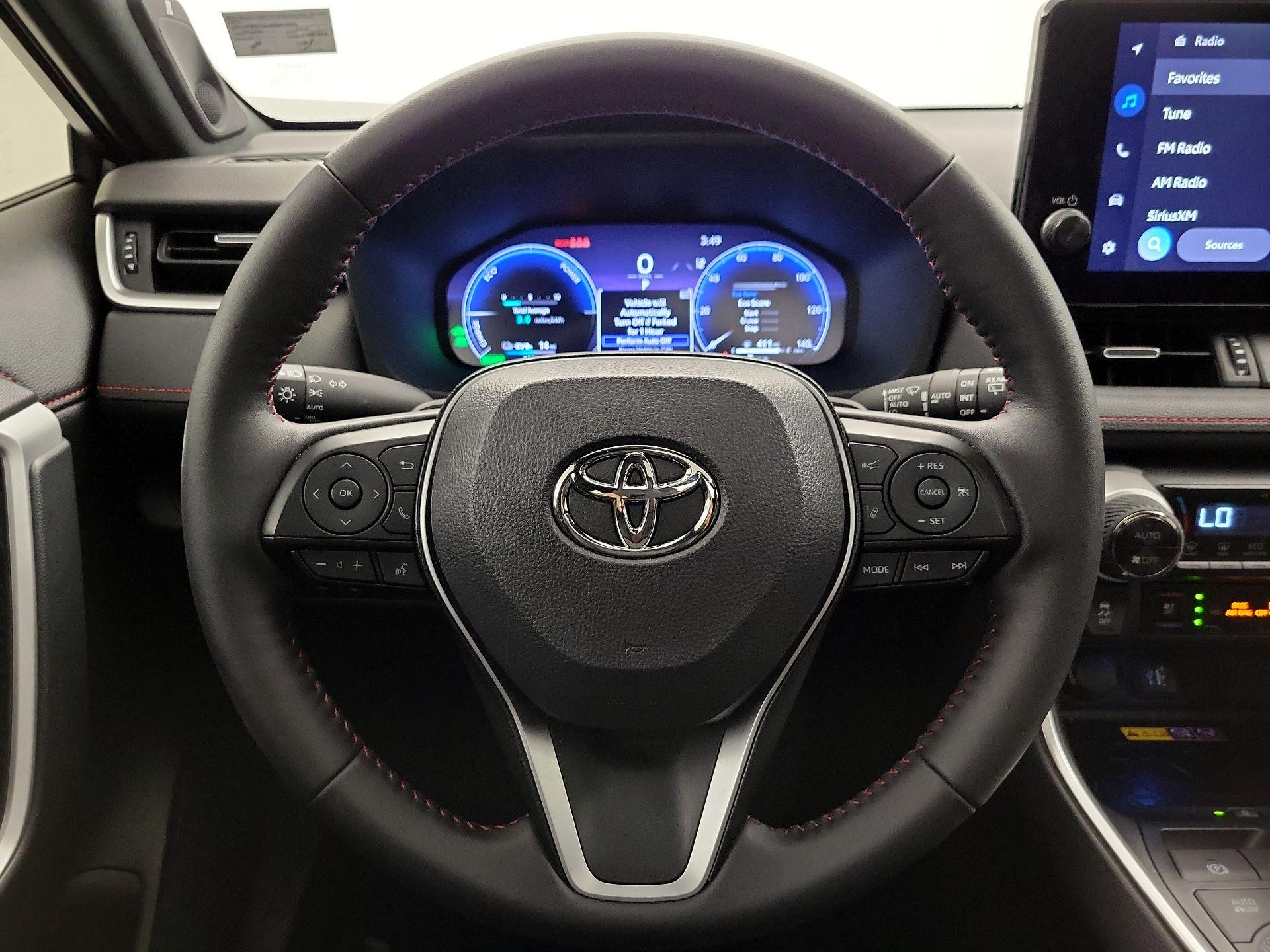 Thumbnail: 2025 Toyota RAV4 - 10