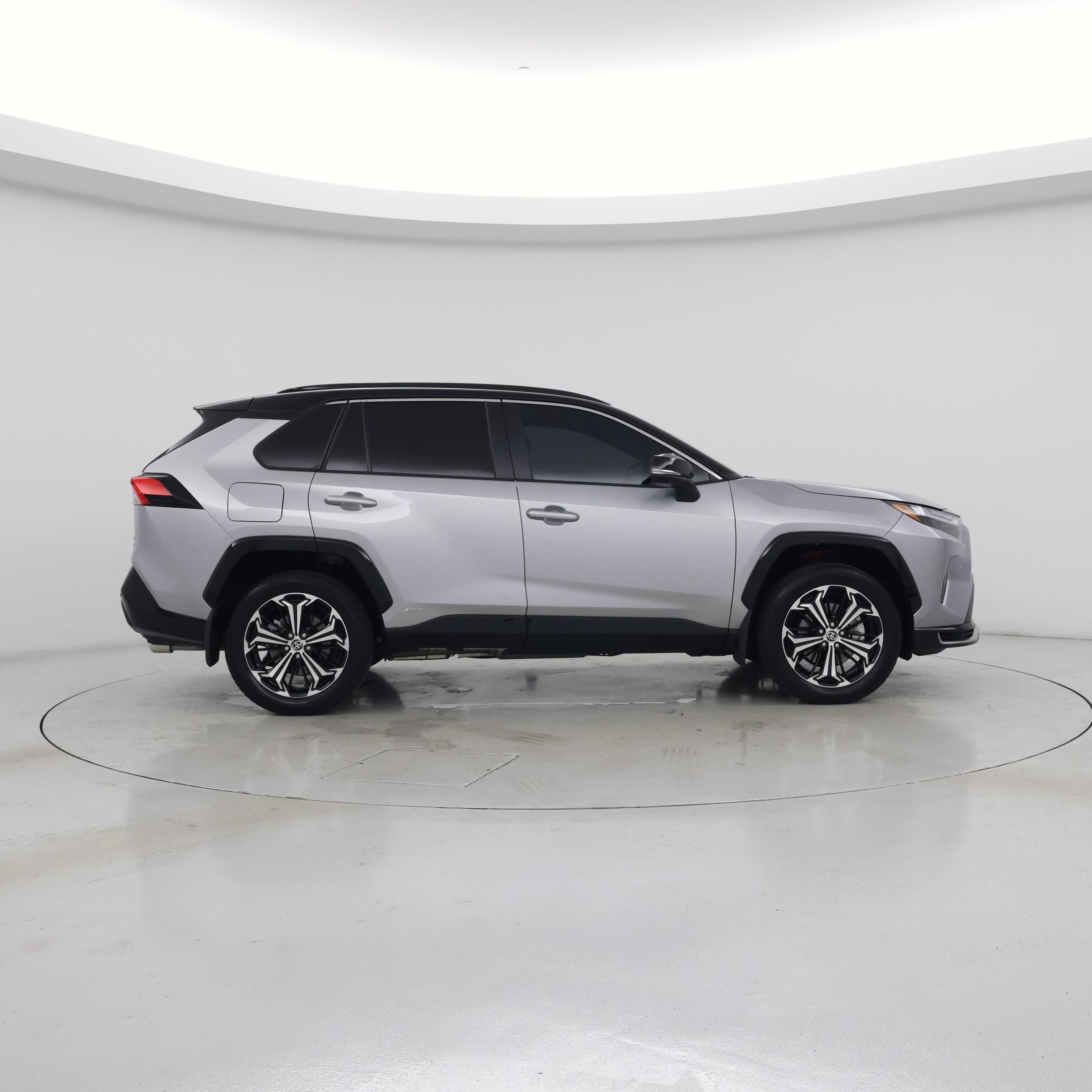 Thumbnail: 2025 Toyota RAV4 - 7