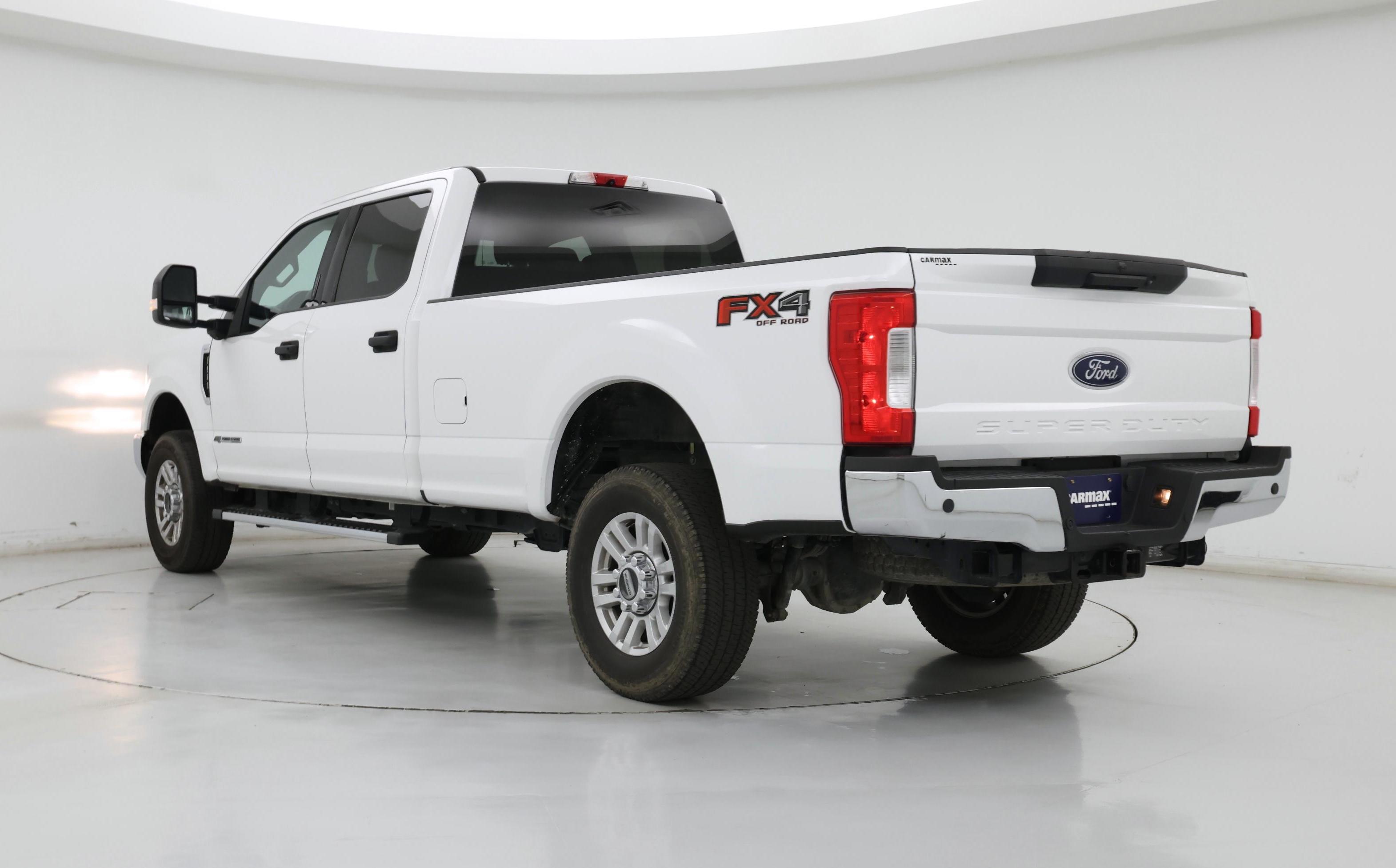Thumbnail: 2019 Ford F-250 - 2