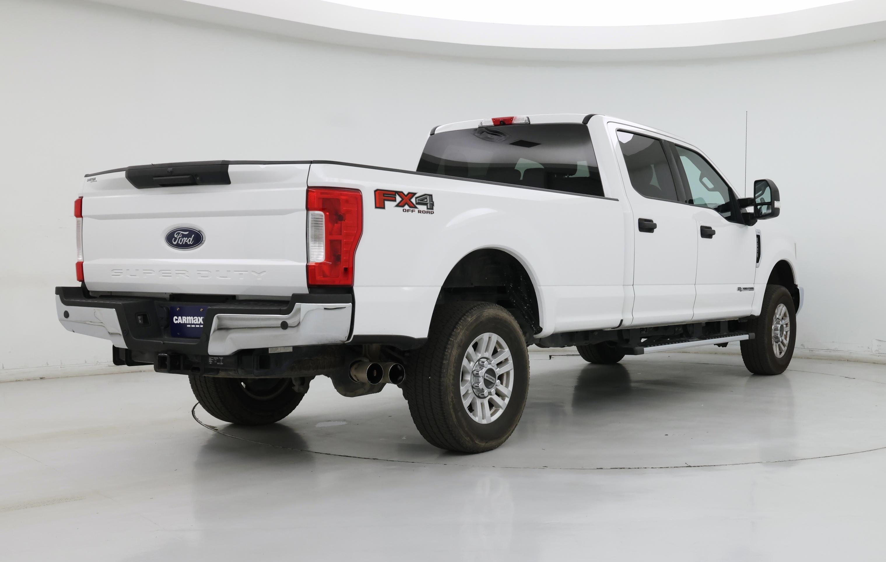 Thumbnail: 2019 Ford F-250 - 8