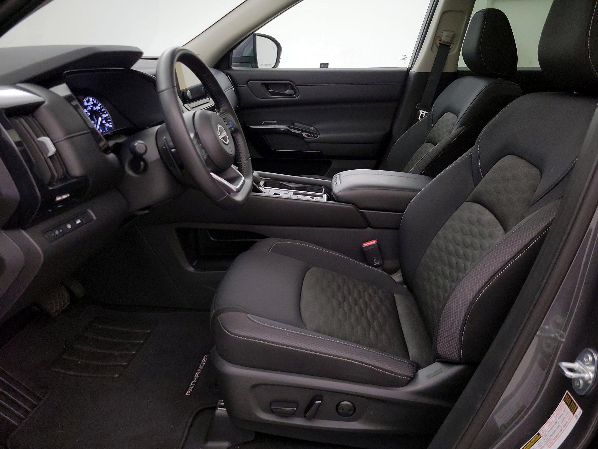 Thumbnail: 2024 Nissan Pathfinder - 11