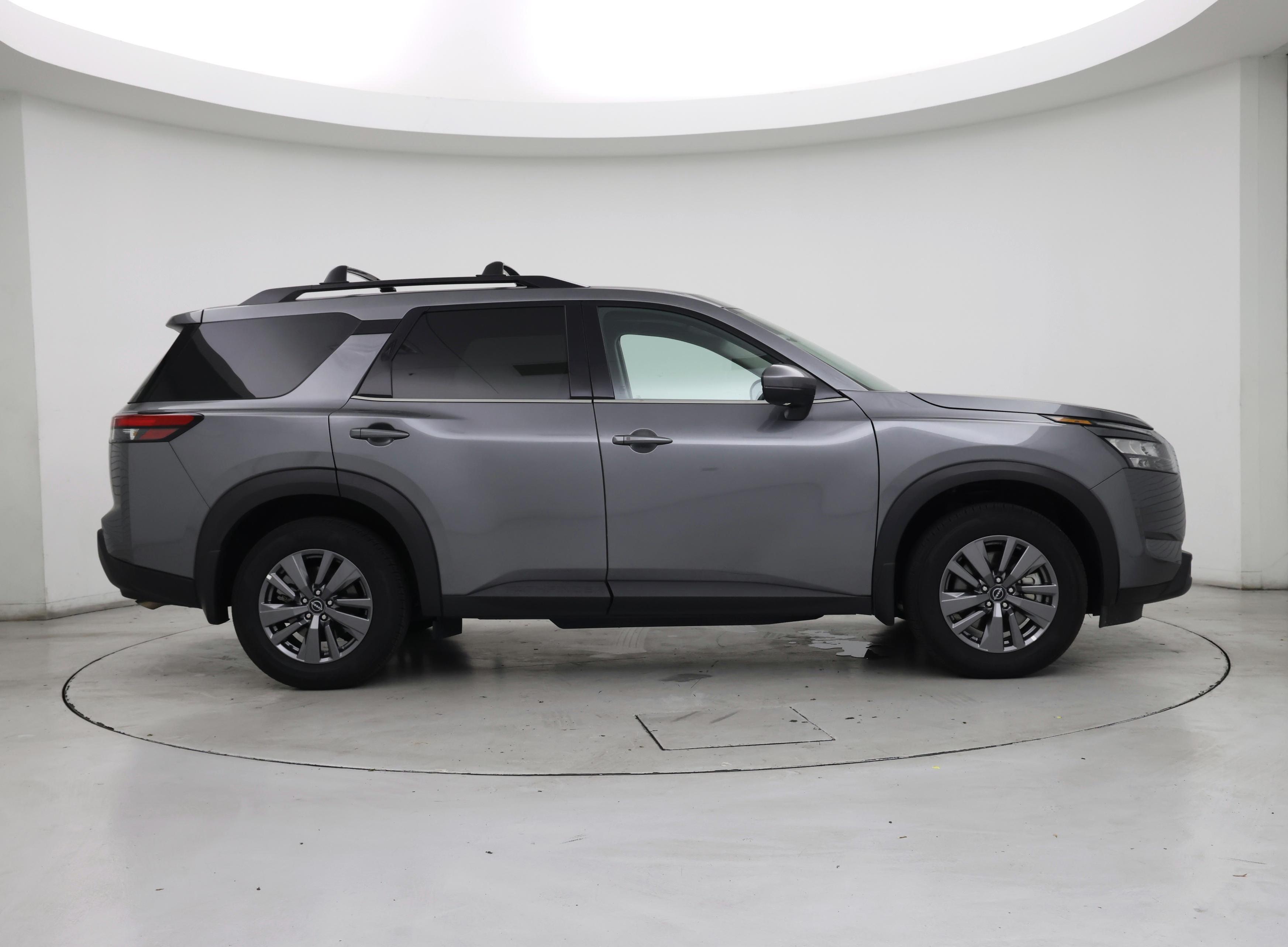 Thumbnail: 2024 Nissan Pathfinder - 7