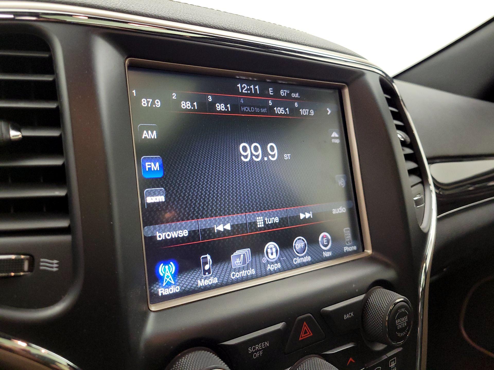 Thumbnail: 2015 Jeep Grand Cherokee - 15