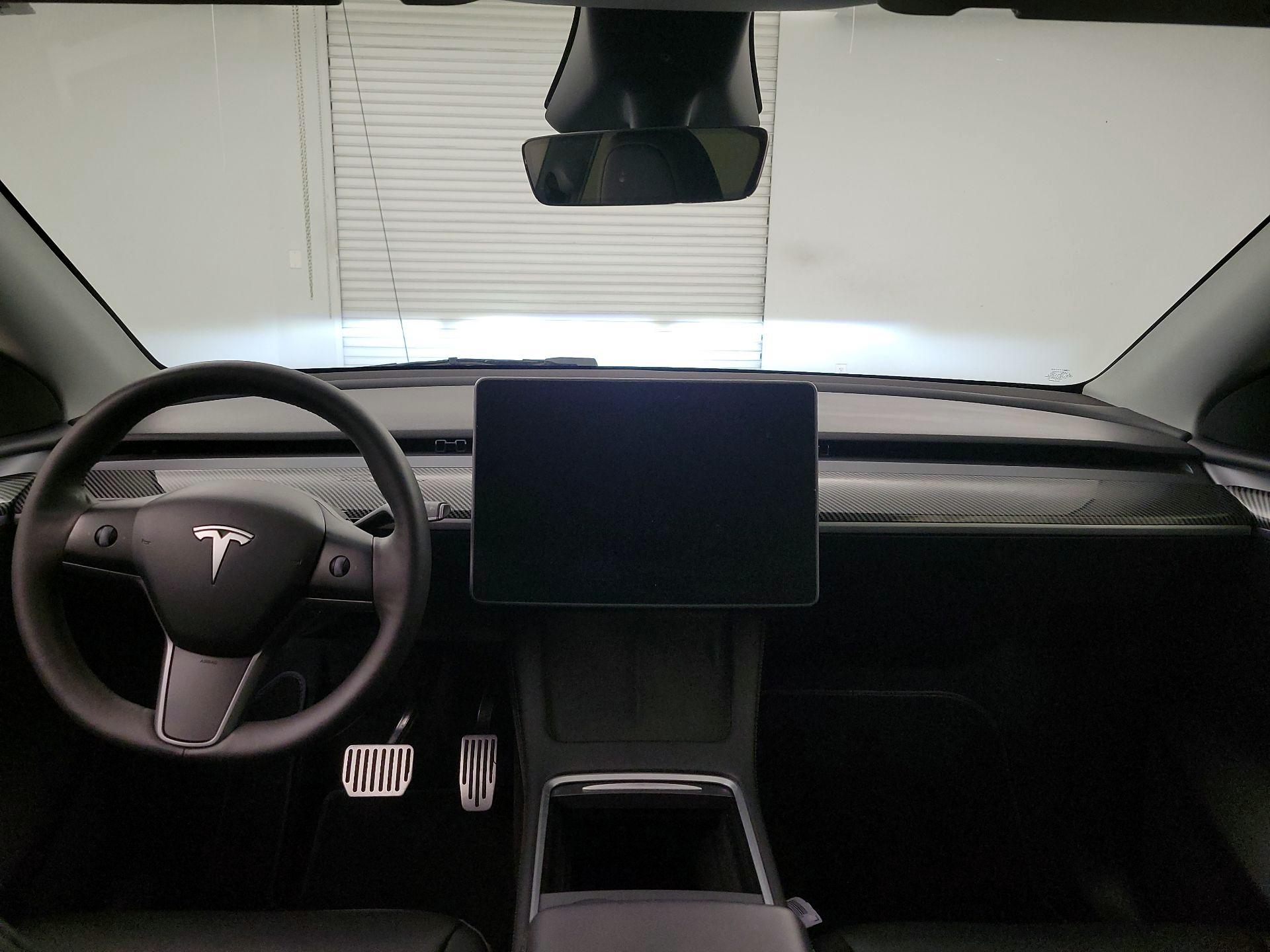 Thumbnail: 2024 Tesla Model Y - 9