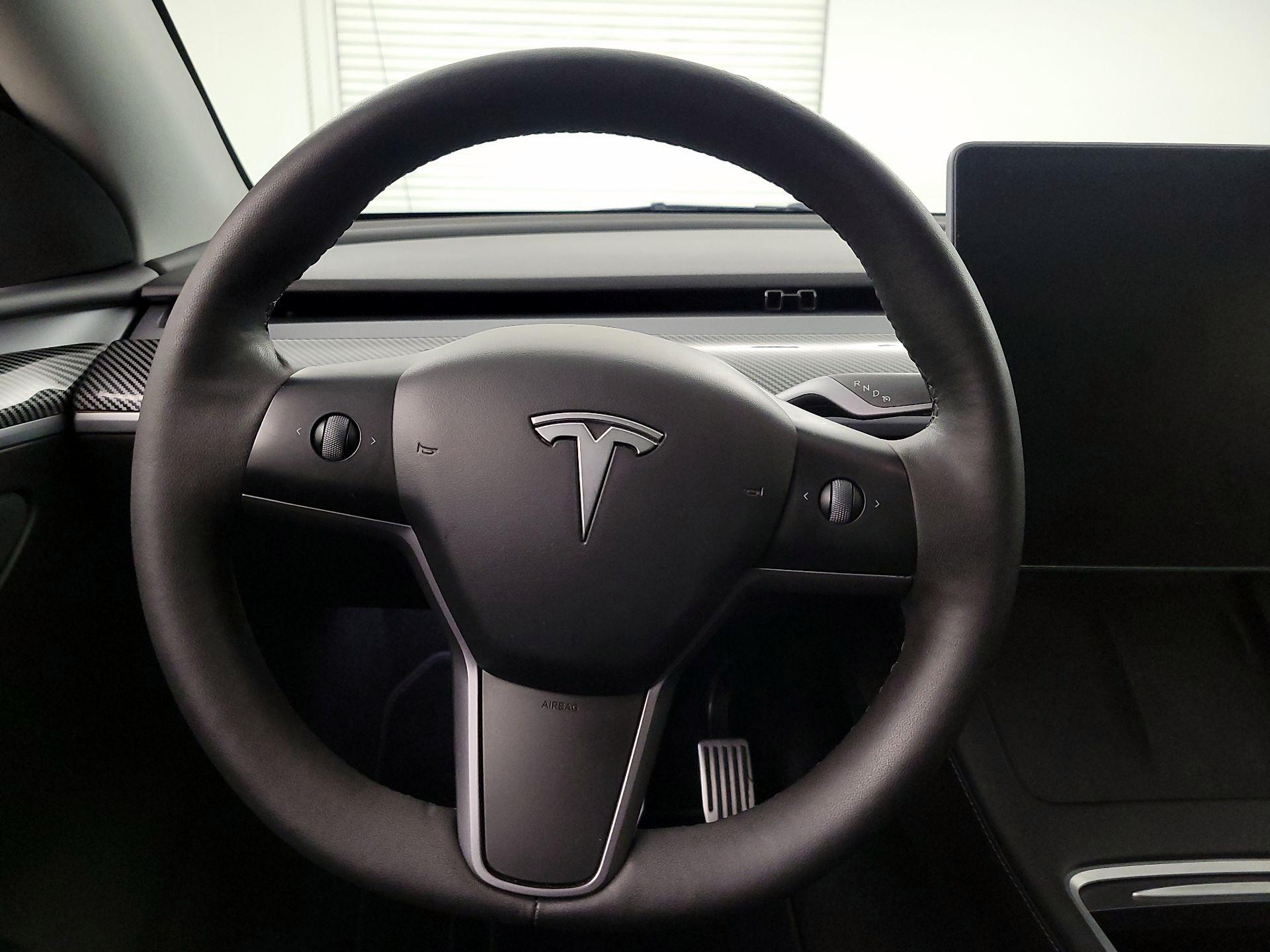 Thumbnail: 2024 Tesla Model Y - 10