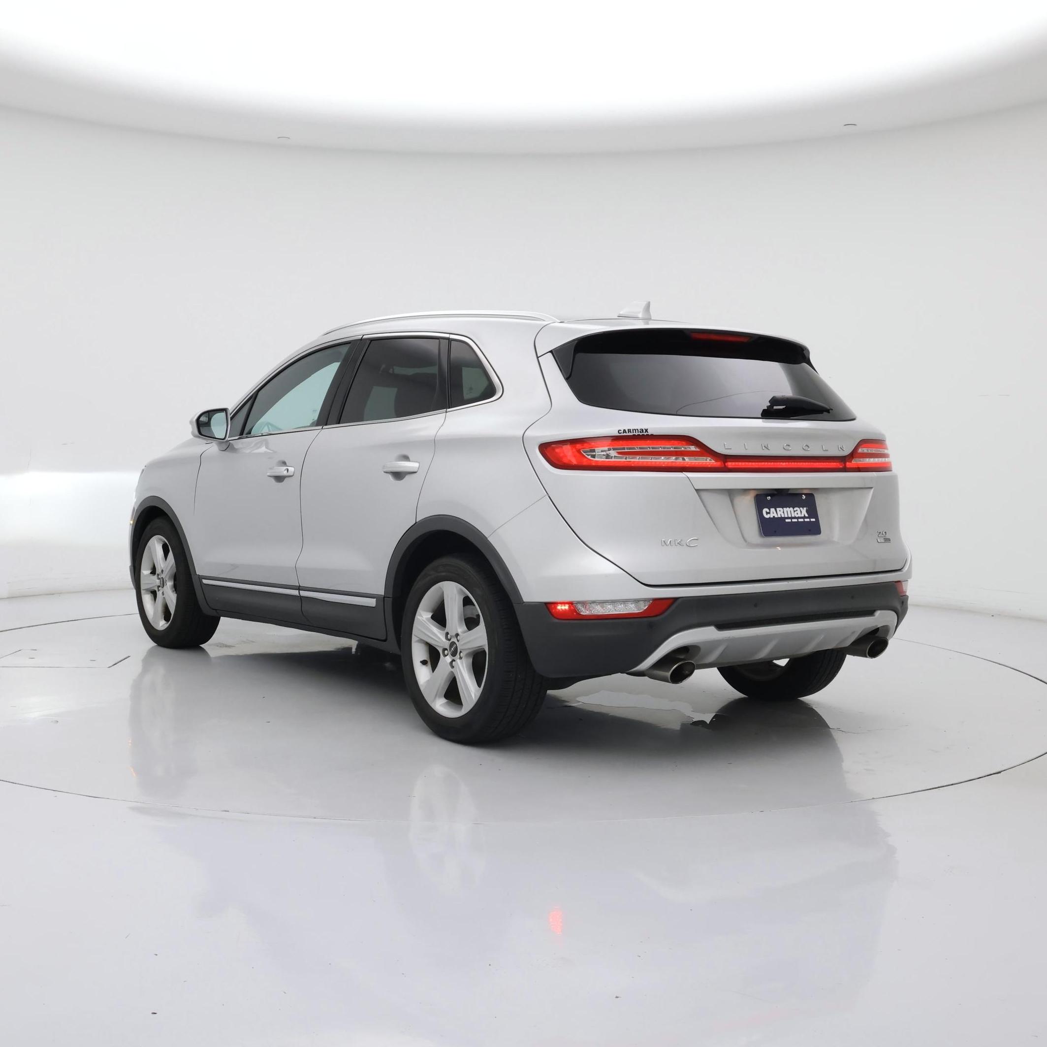 Thumbnail: 2015 Lincoln MKC - 2