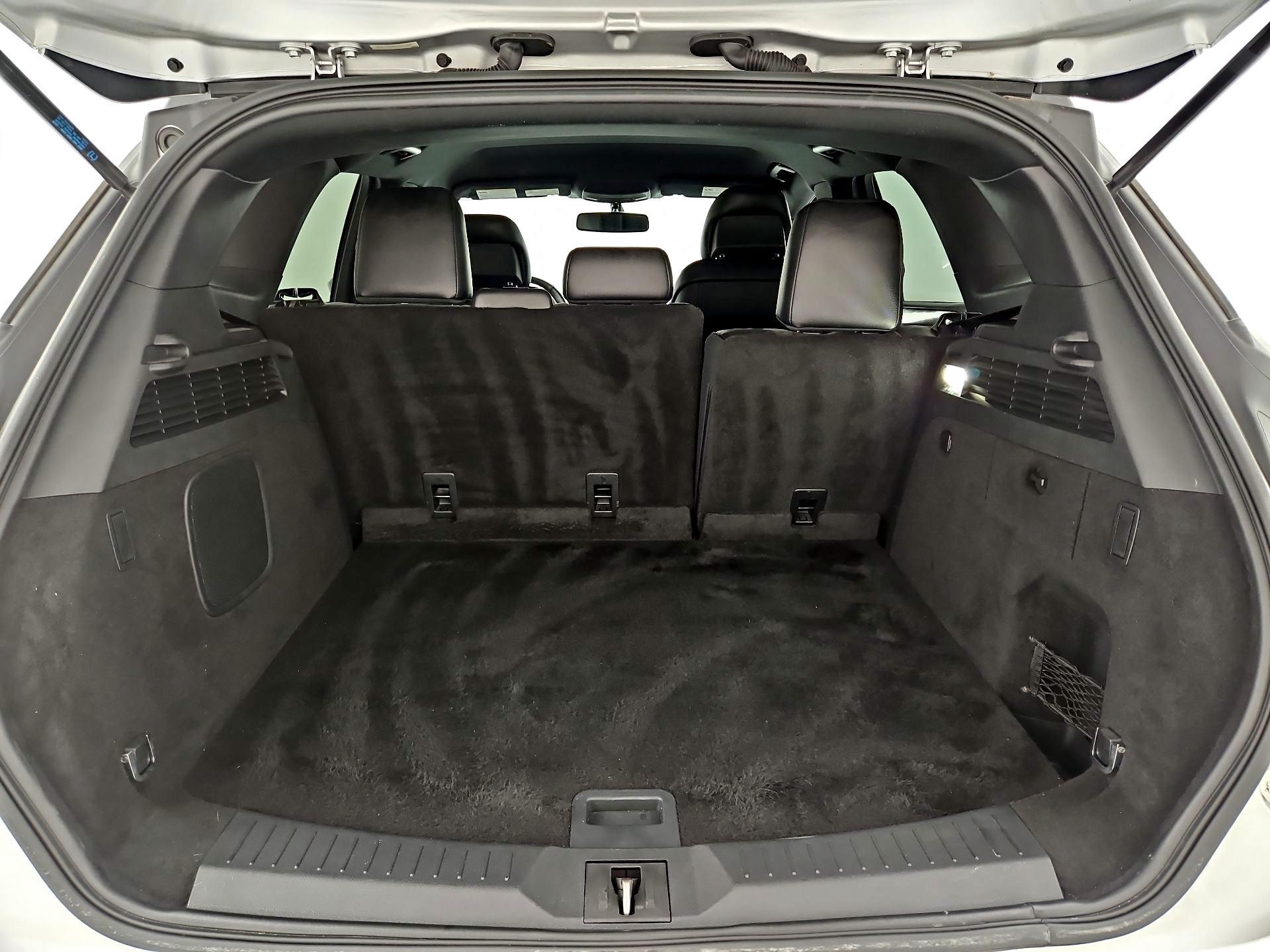 Thumbnail: 2015 Lincoln MKC - 20