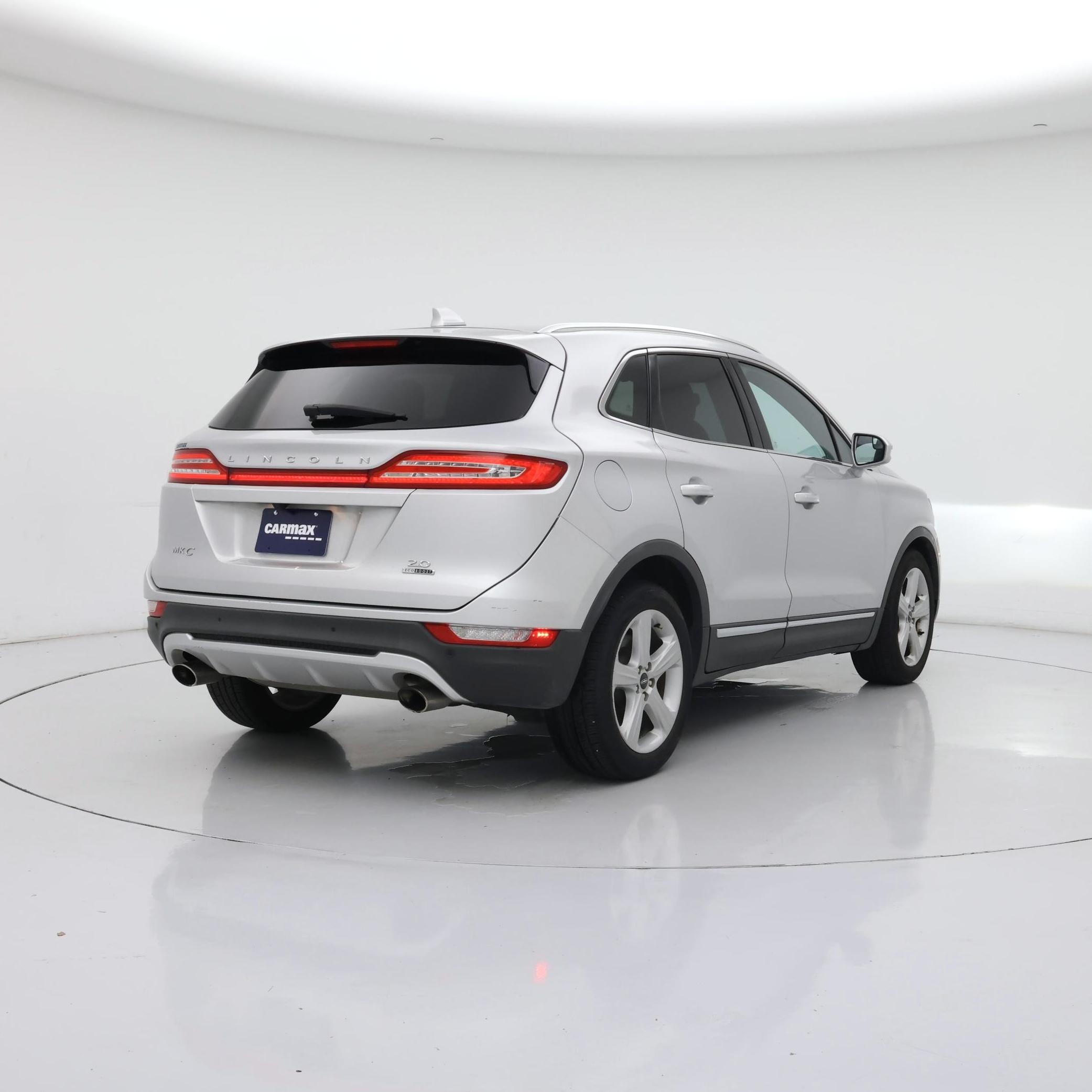Thumbnail: 2015 Lincoln MKC - 8