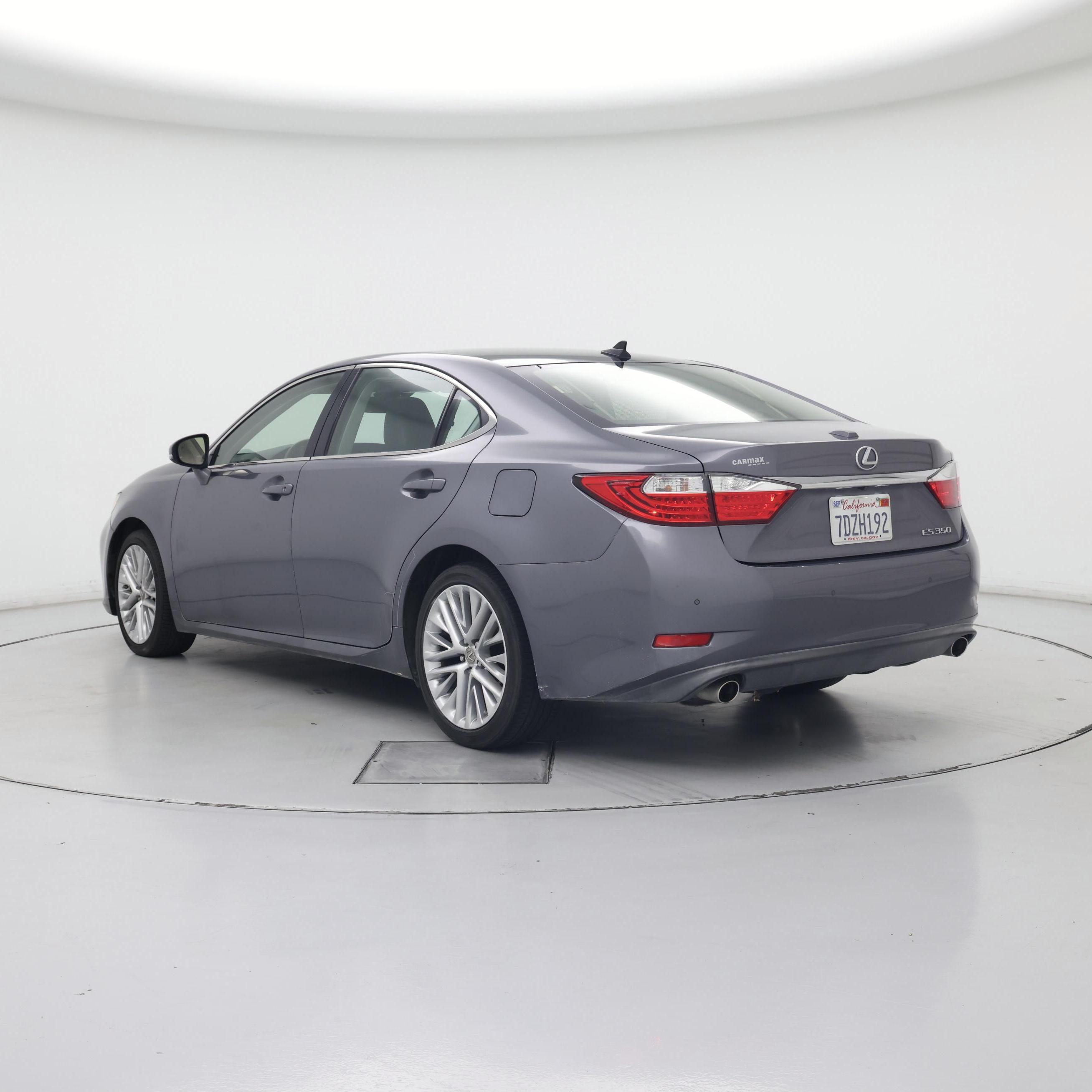 Thumbnail: 2014 Lexus ES - 2