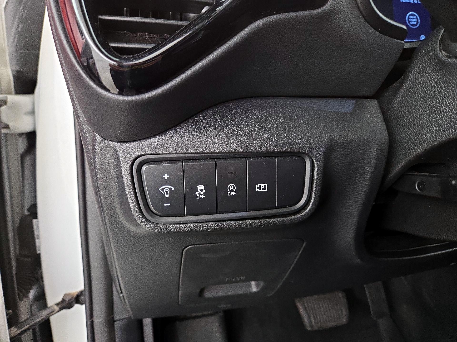 Thumbnail: 2023 Kia Soul - 13