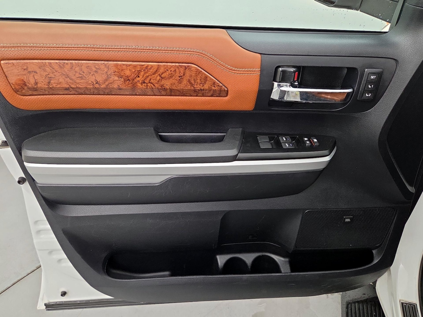 2014 Toyota Tundra Platinum - Photo 13