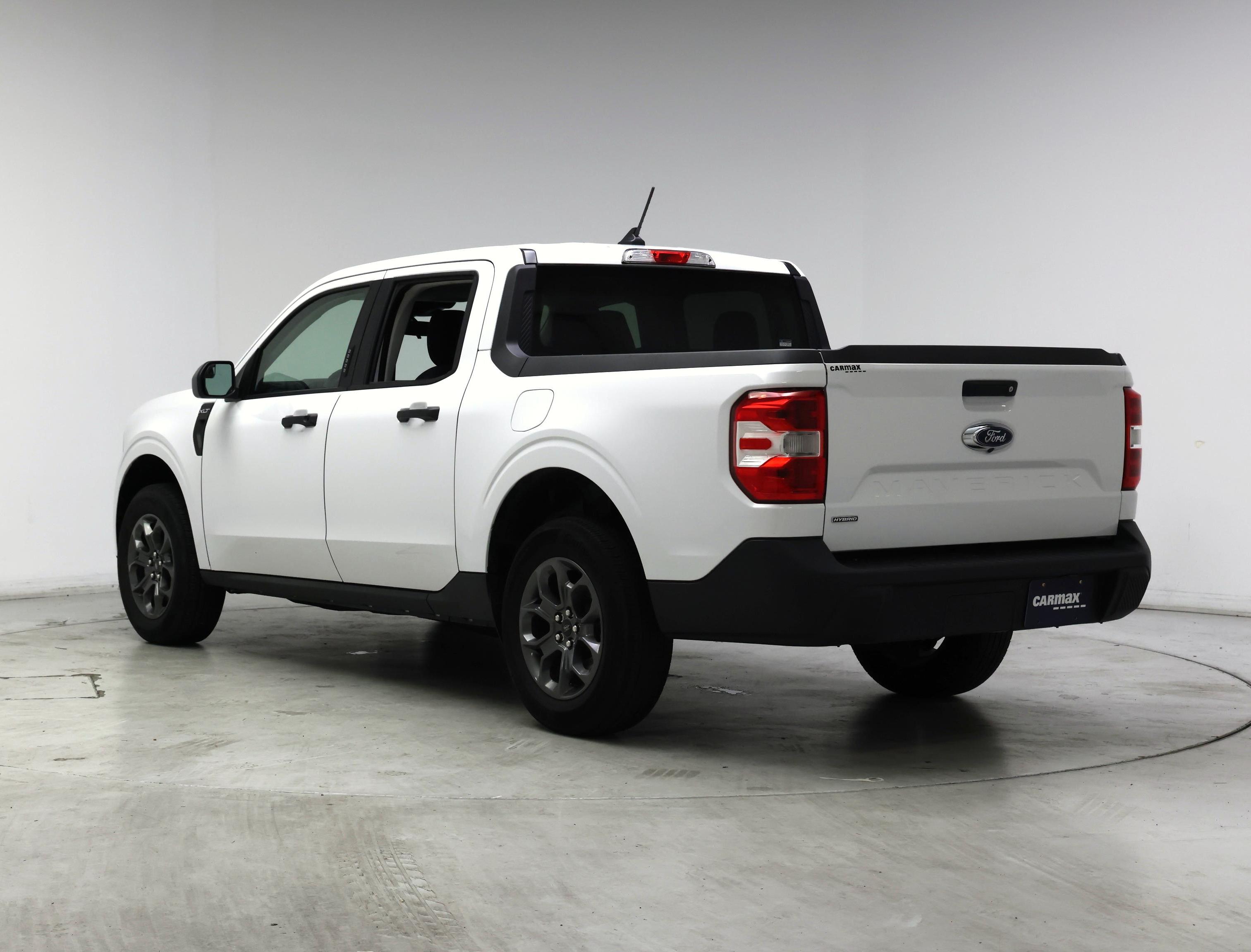 Thumbnail: 2022 Ford Maverick - 2