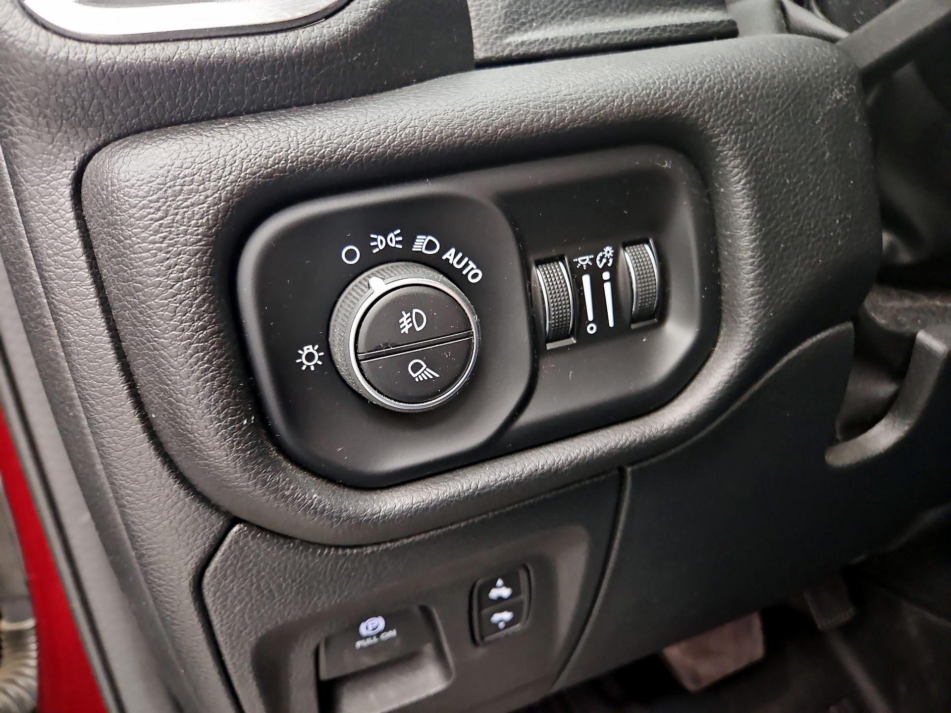 Thumbnail: 2023 RAM 1500 - 13