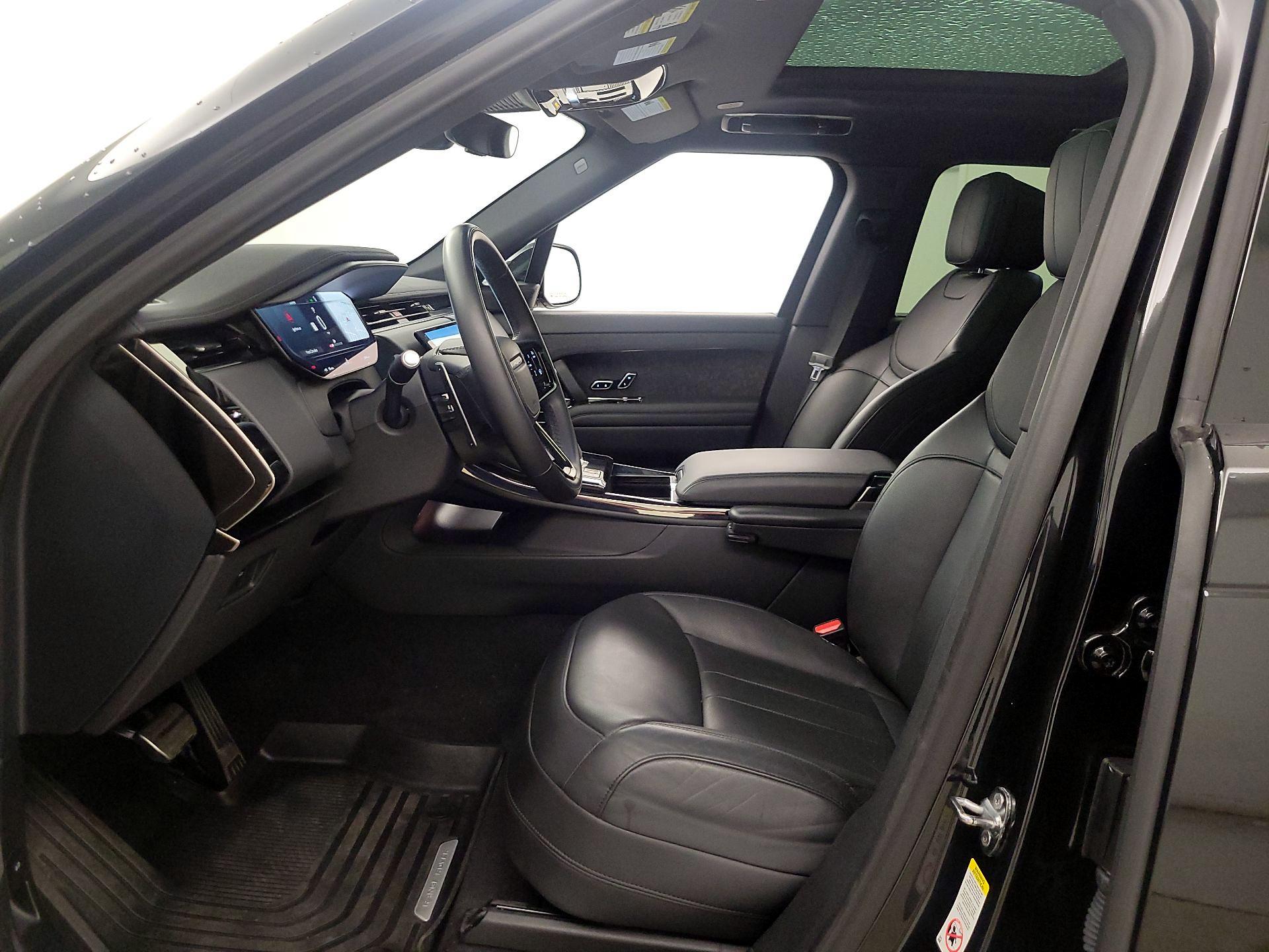 Thumbnail: 2024 Land Rover Range Rover Sport - 11