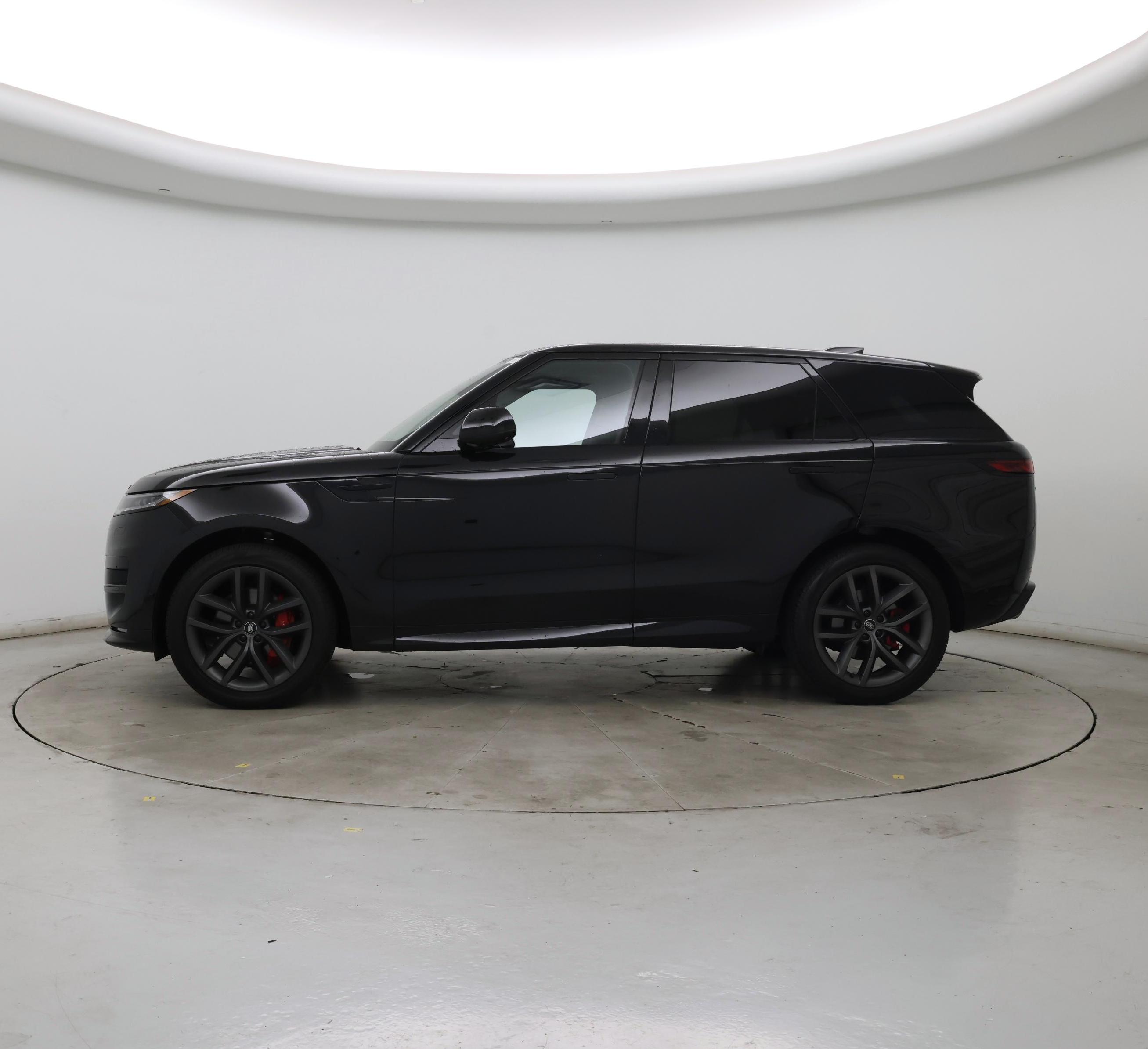 Thumbnail: 2024 Land Rover Range Rover Sport - 3