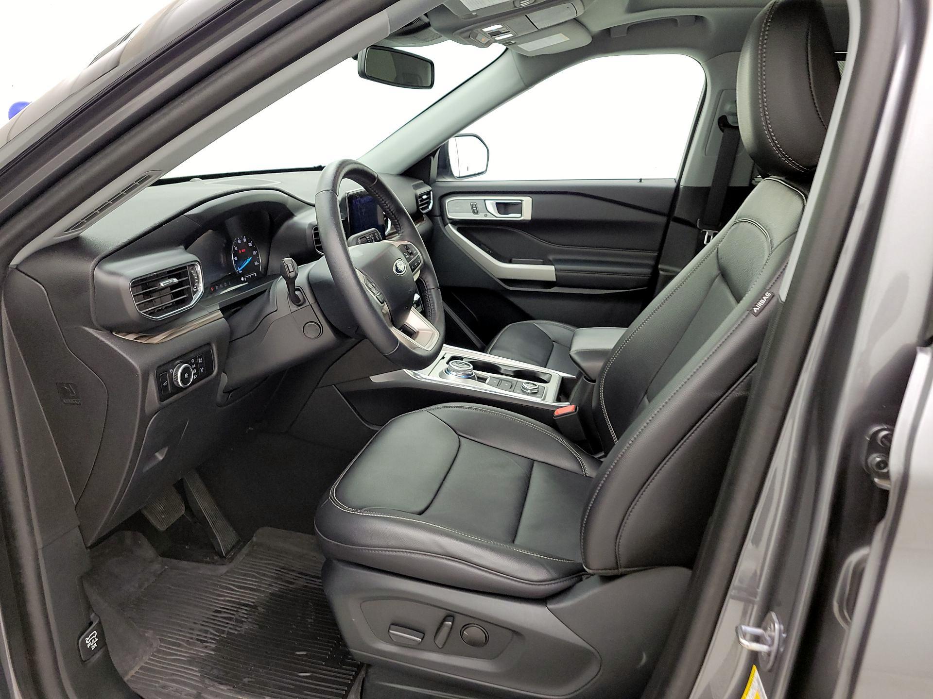 Thumbnail: 2023 Ford Explorer - 11