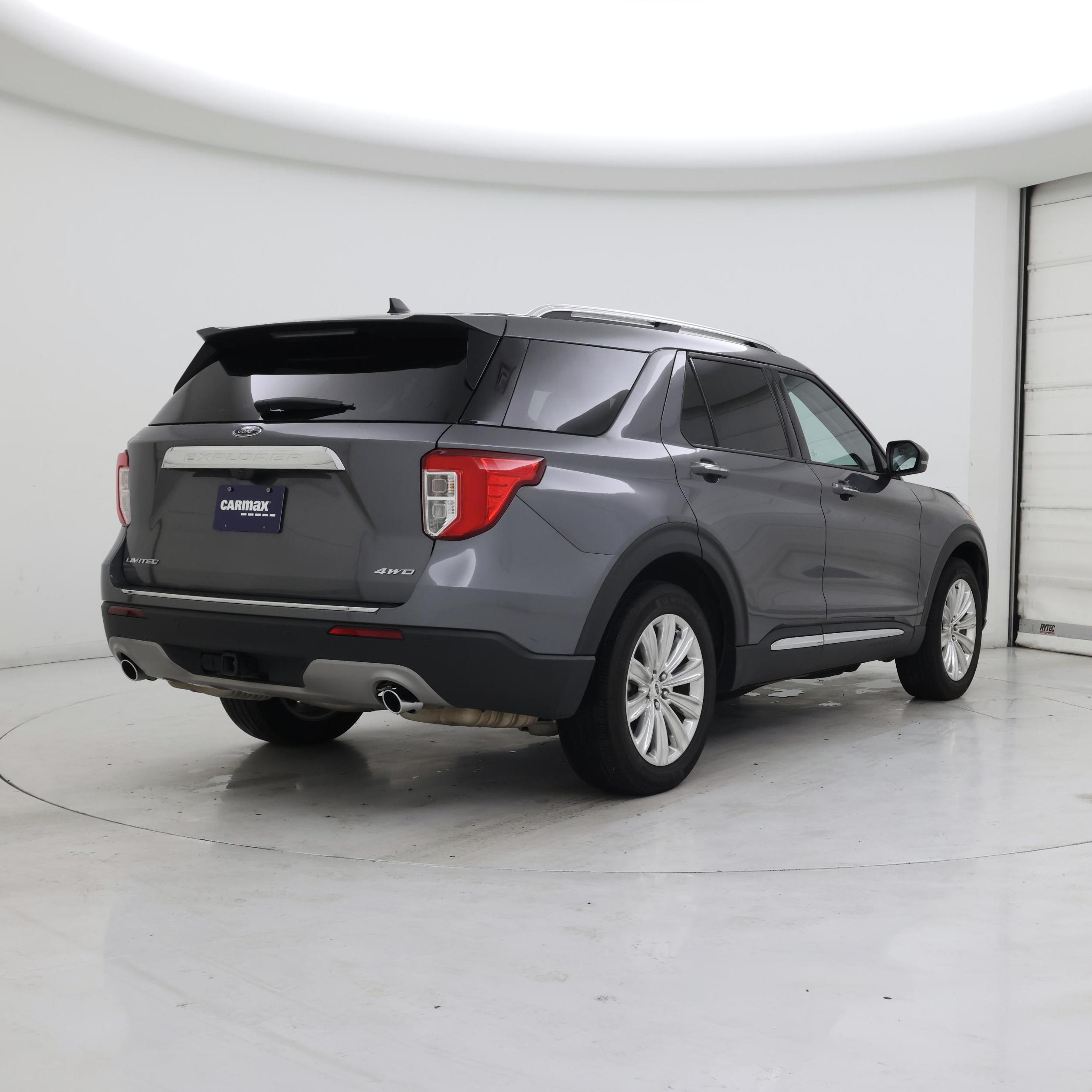 Thumbnail: 2023 Ford Explorer - 8