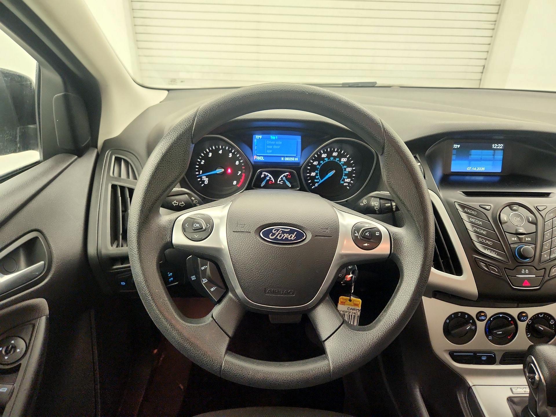 Thumbnail: 2014 Ford Focus - 10