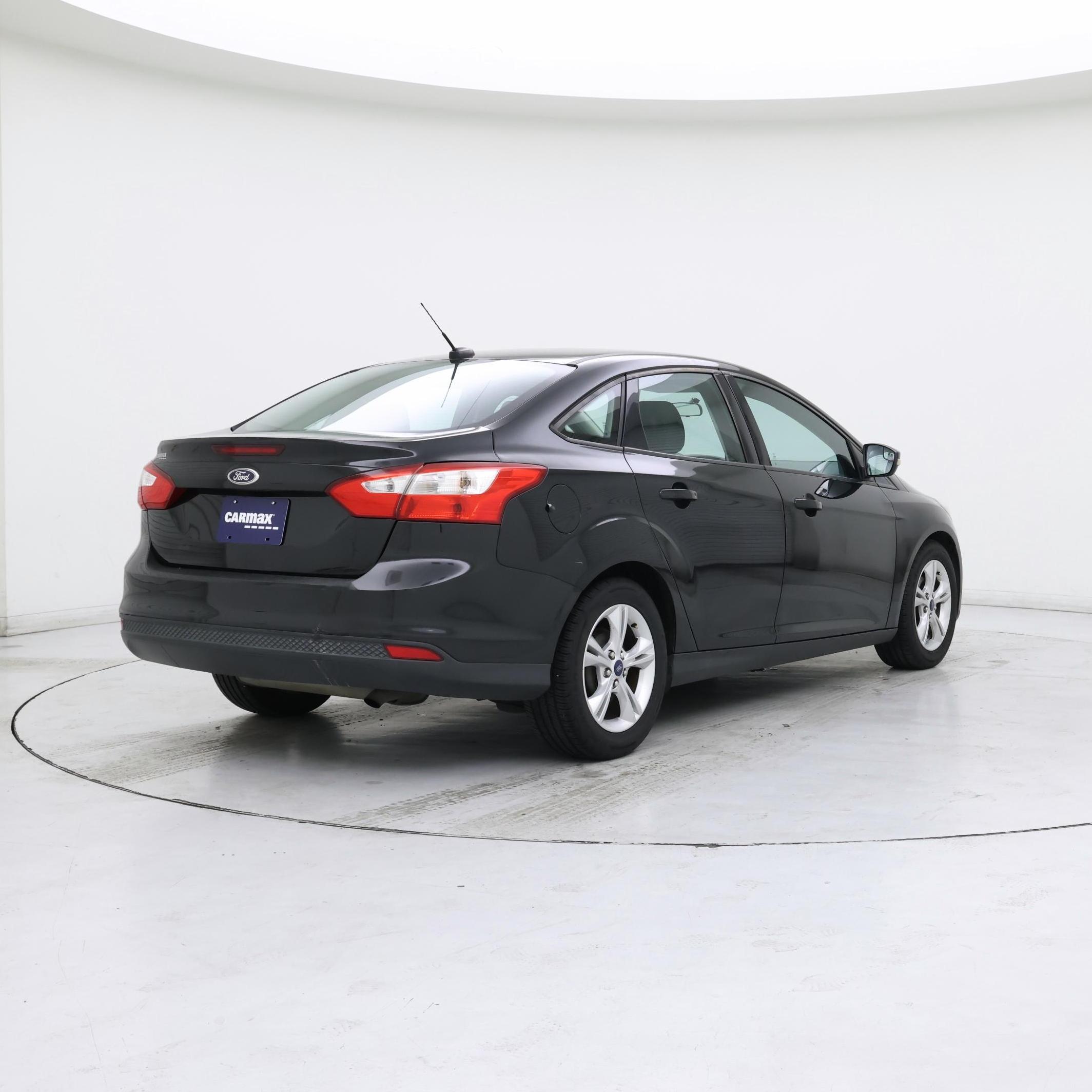Thumbnail: 2014 Ford Focus - 8