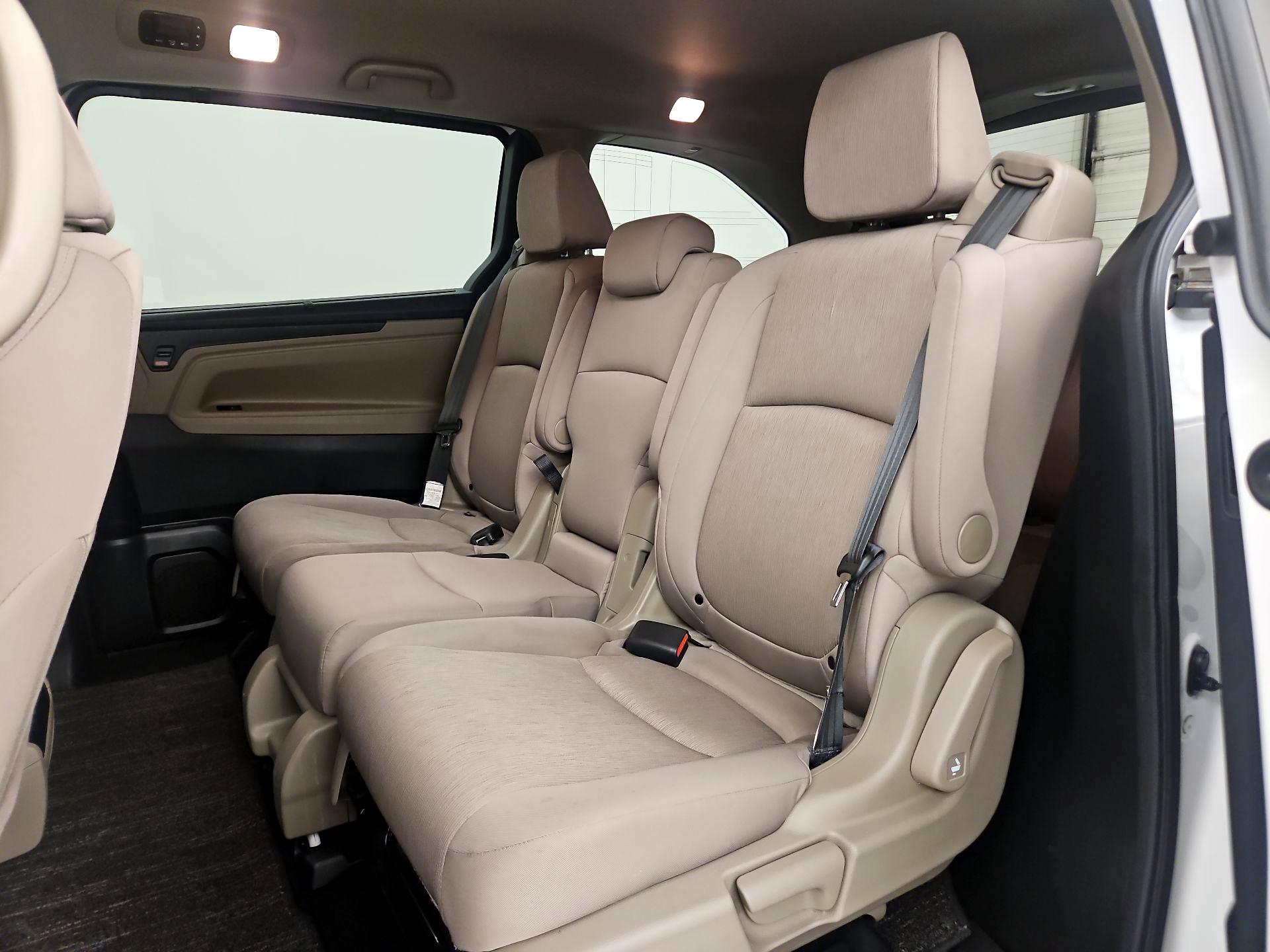 Thumbnail: 2022 Honda Odyssey - 19