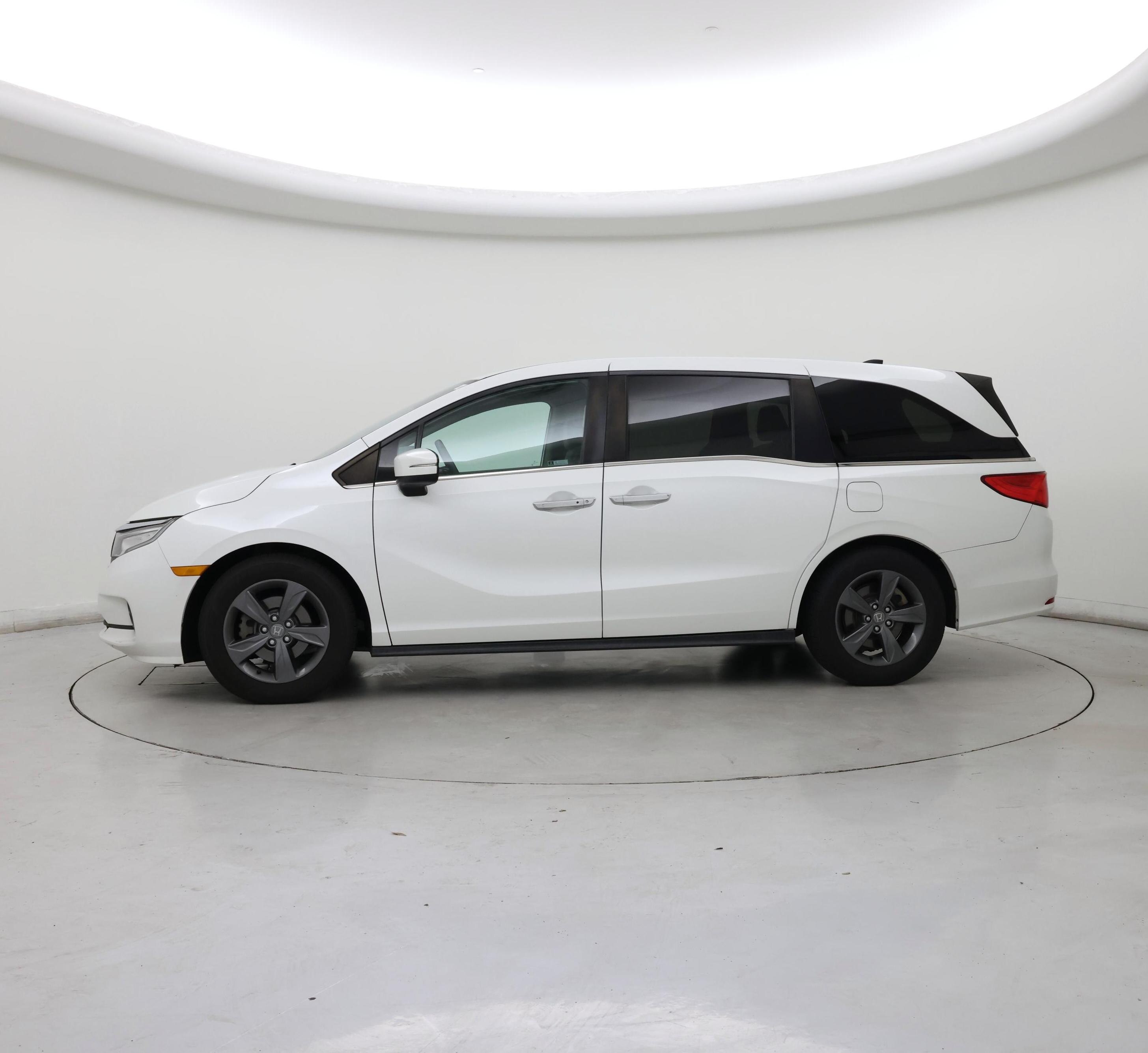 Thumbnail: 2022 Honda Odyssey - 3