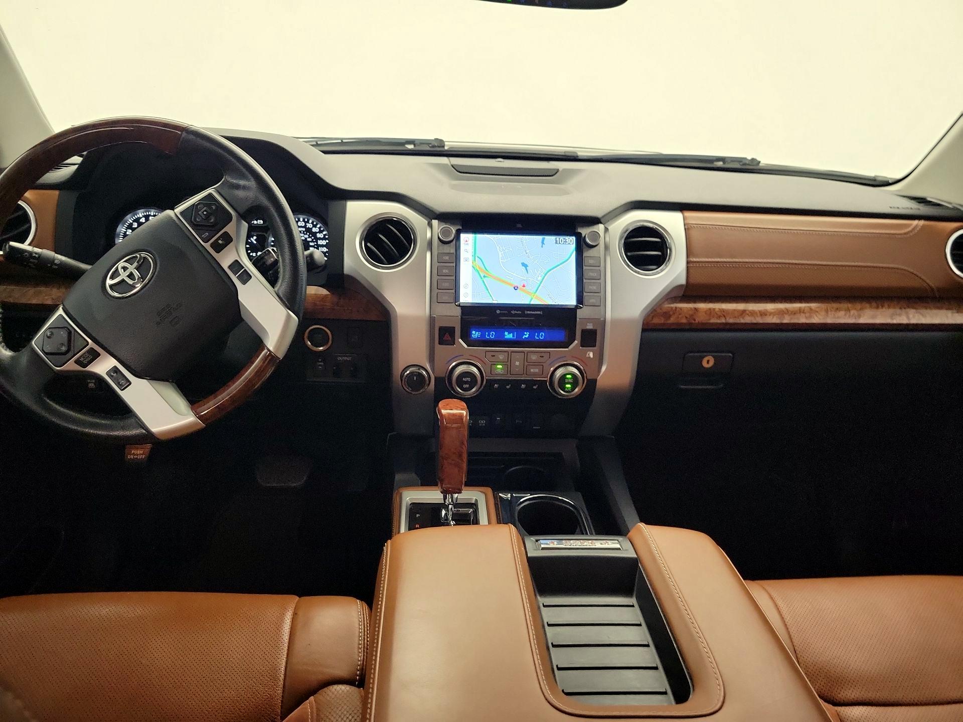 Thumbnail: 2020 Toyota Tundra - 9