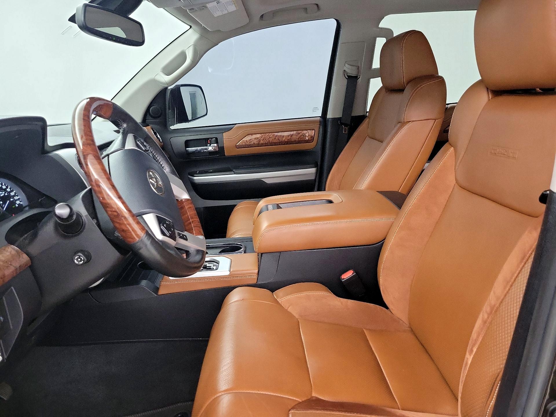 Thumbnail: 2020 Toyota Tundra - 11