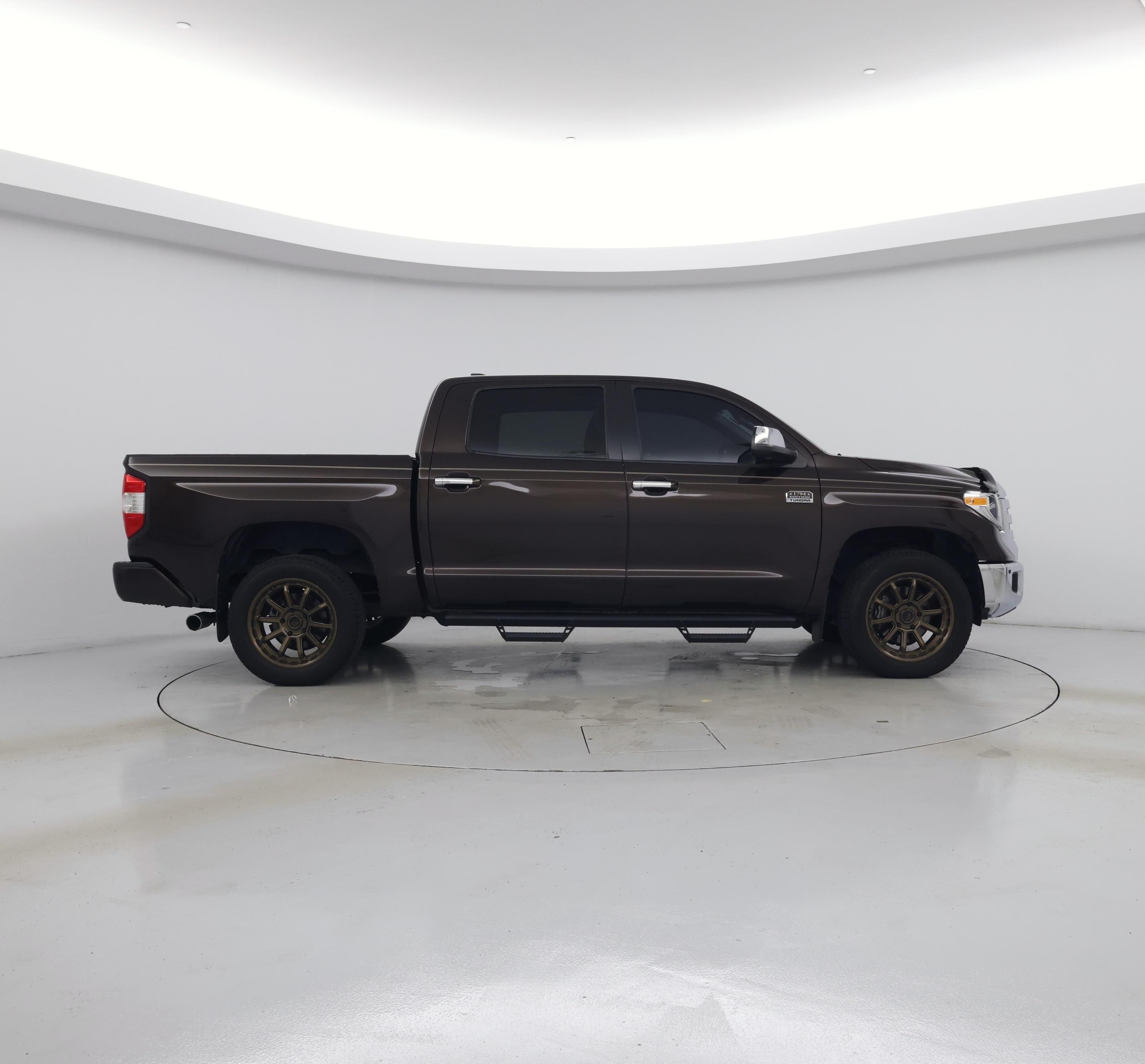 Thumbnail: 2020 Toyota Tundra - 7