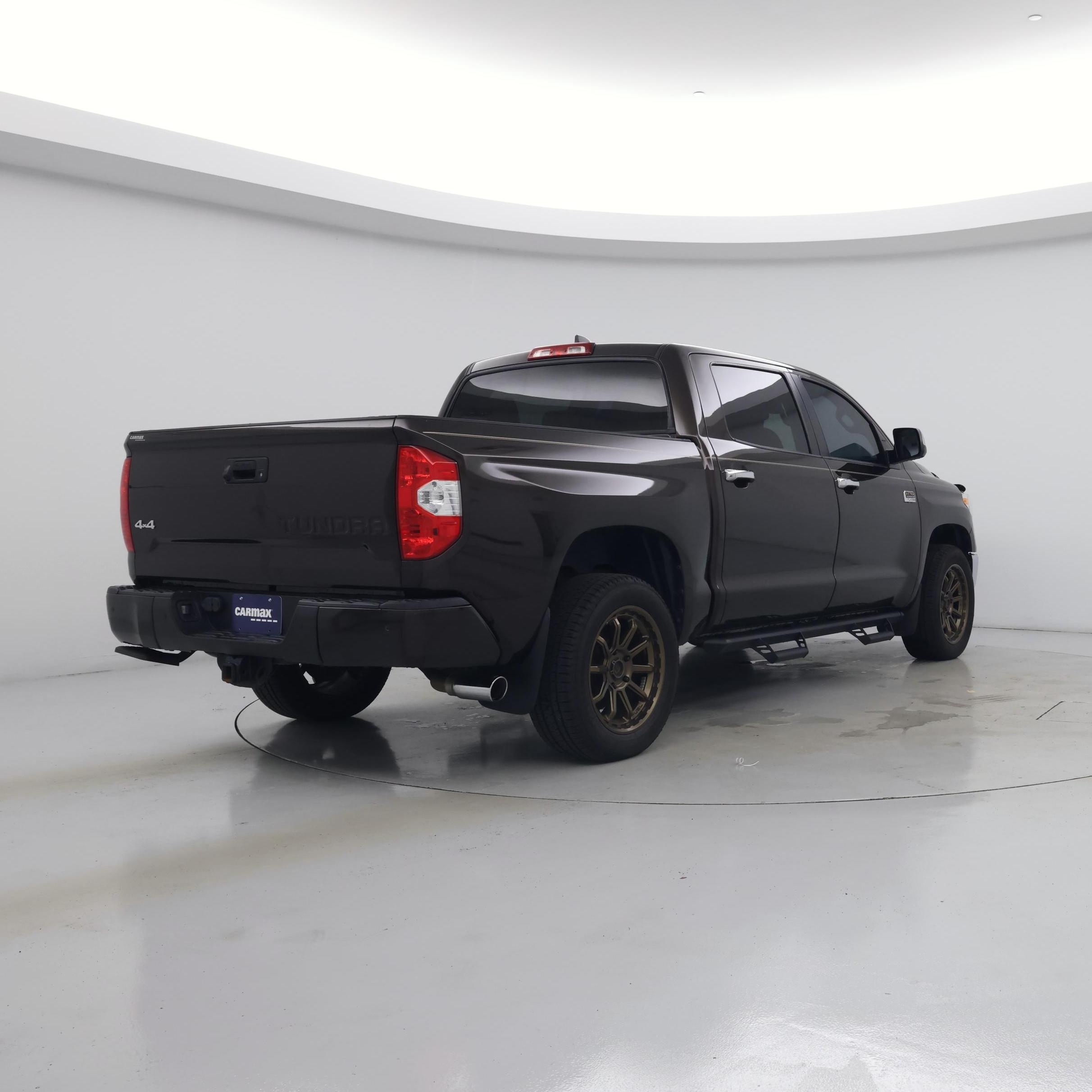Thumbnail: 2020 Toyota Tundra - 8