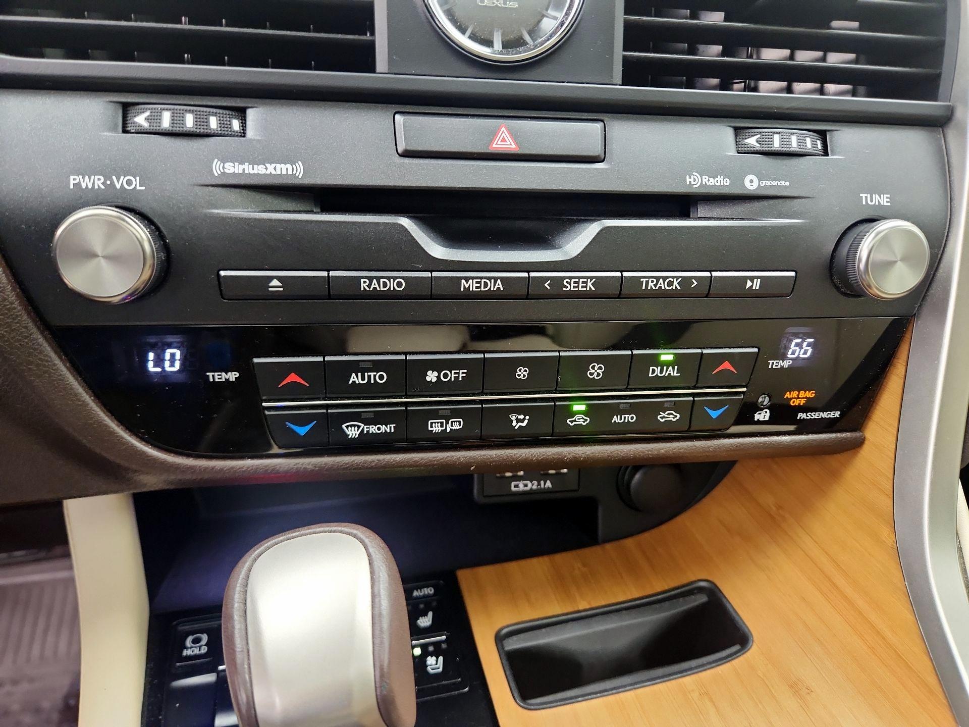 Thumbnail: 2020 Lexus RX - 17