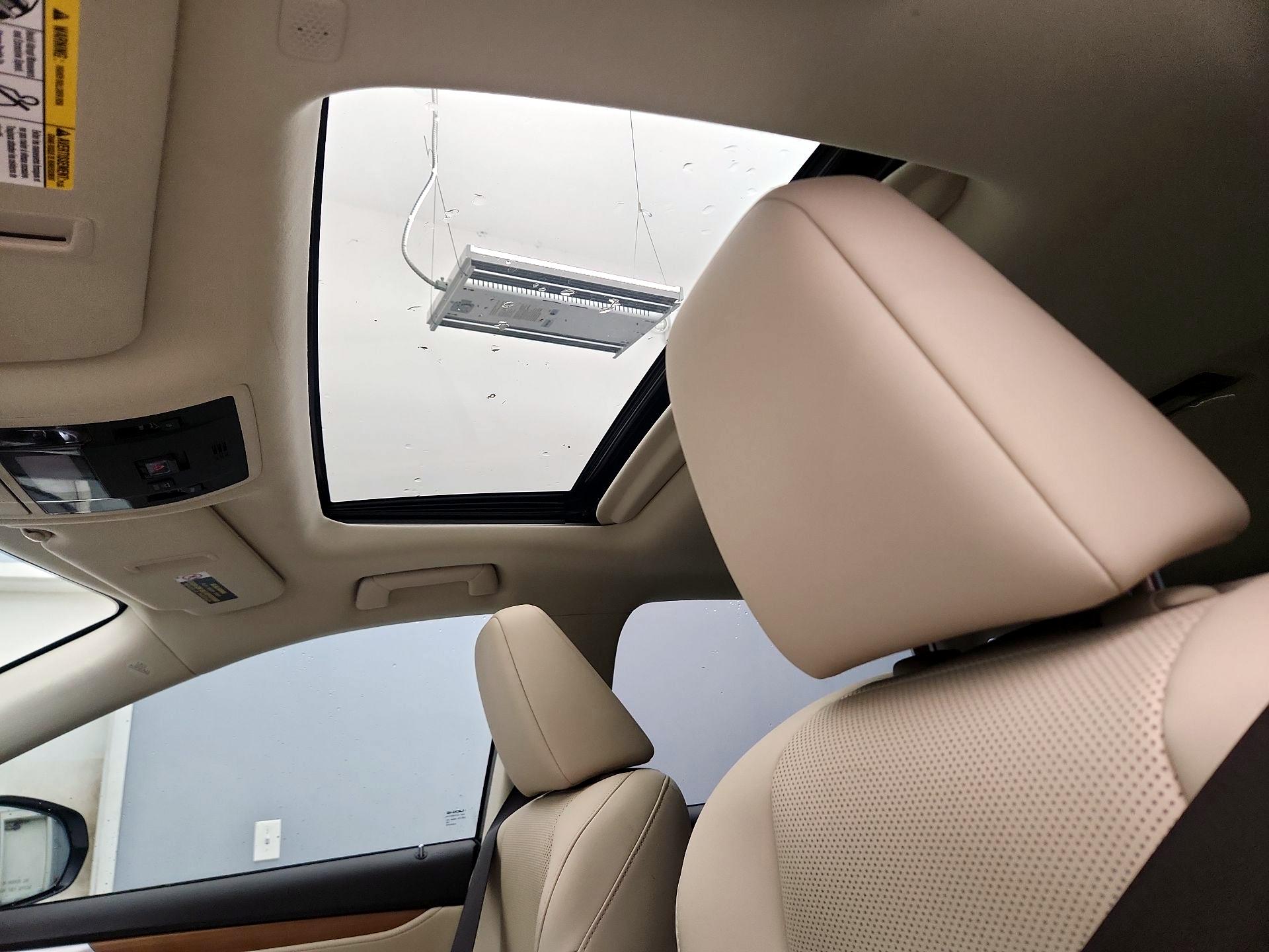 Thumbnail: 2020 Lexus RX - 20