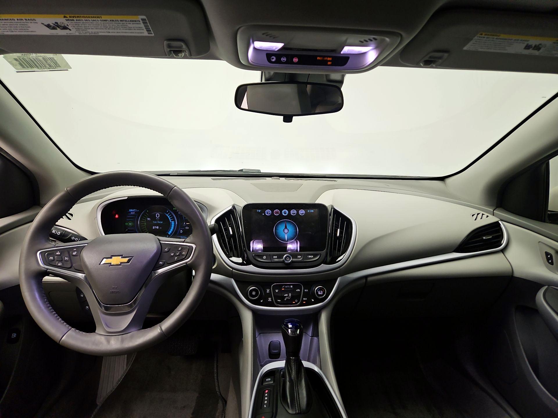 Thumbnail: 2018 Chevrolet Volt - 9