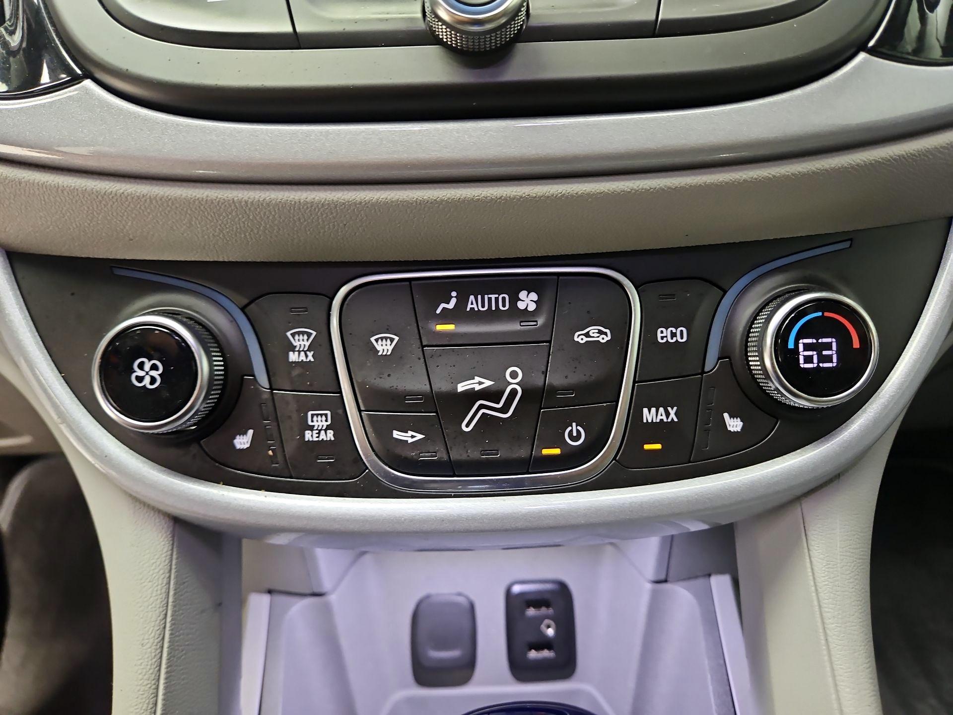 Thumbnail: 2018 Chevrolet Volt - 16