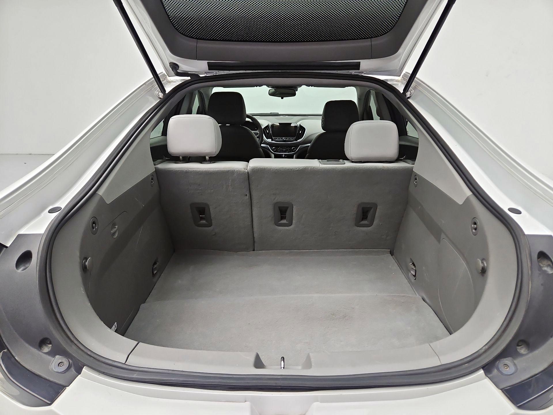 Thumbnail: 2018 Chevrolet Volt - 20