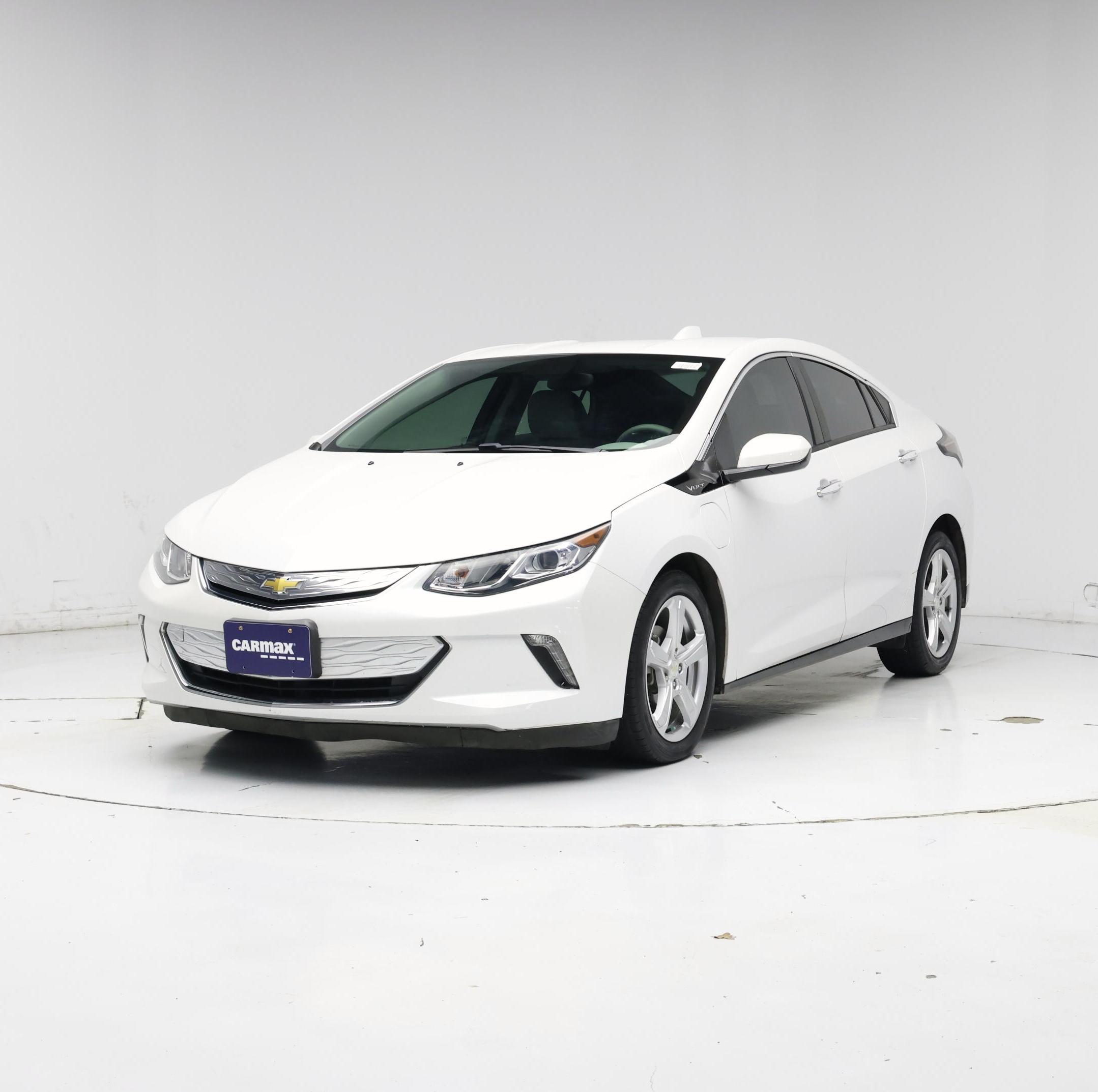 Thumbnail: 2018 Chevrolet Volt - 4