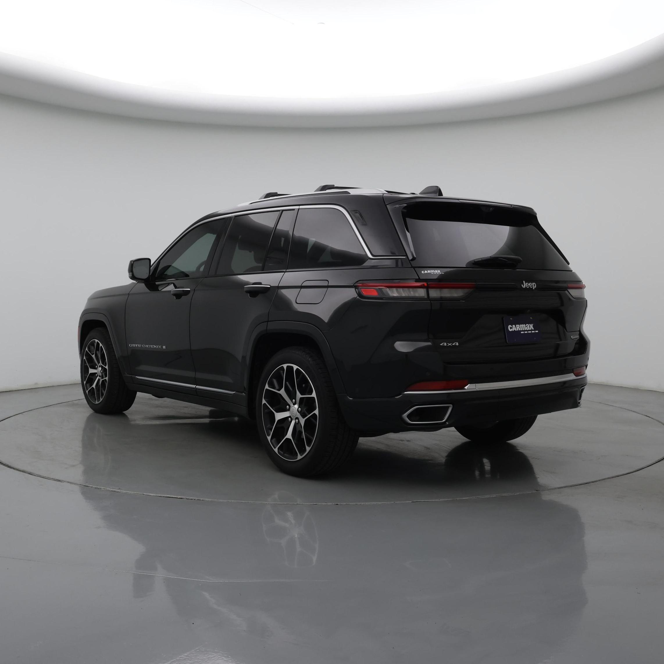 Thumbnail: 2023 Jeep Grand Cherokee - 2