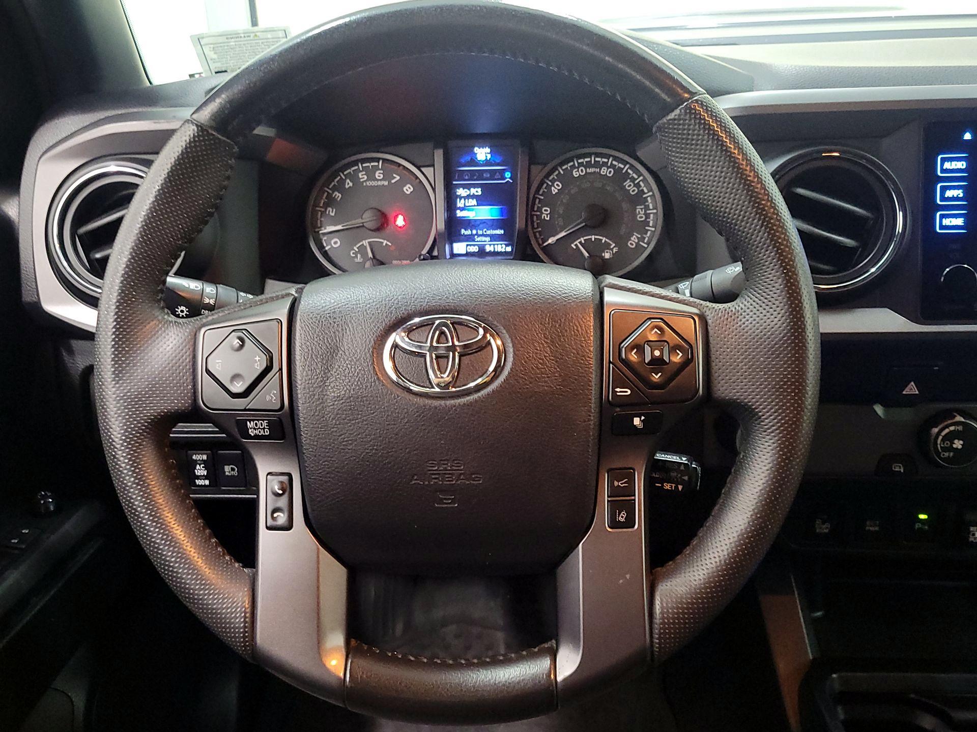 Thumbnail: 2019 Toyota Tacoma - 10