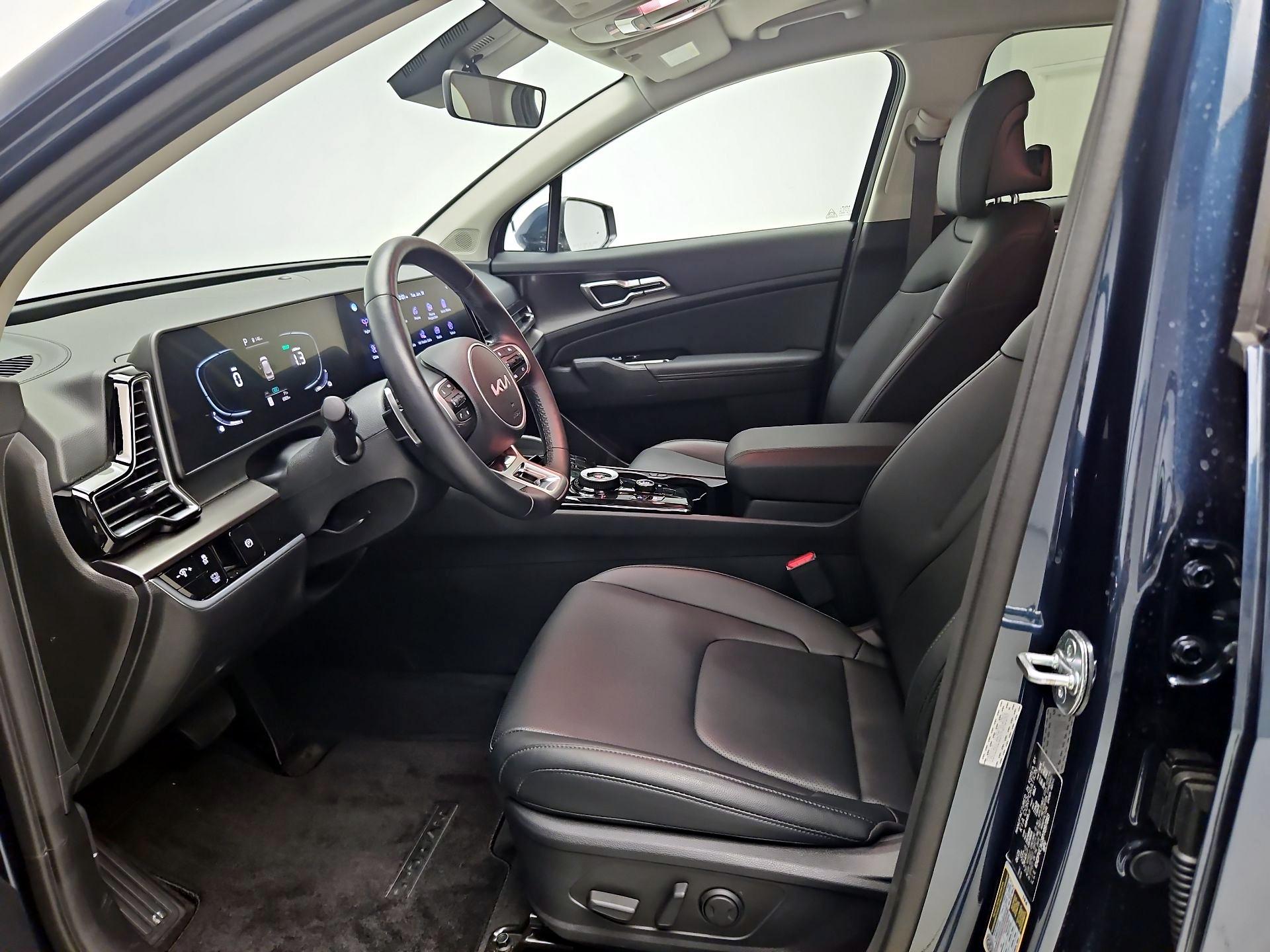 Thumbnail: 2023 Kia Sportage - 11
