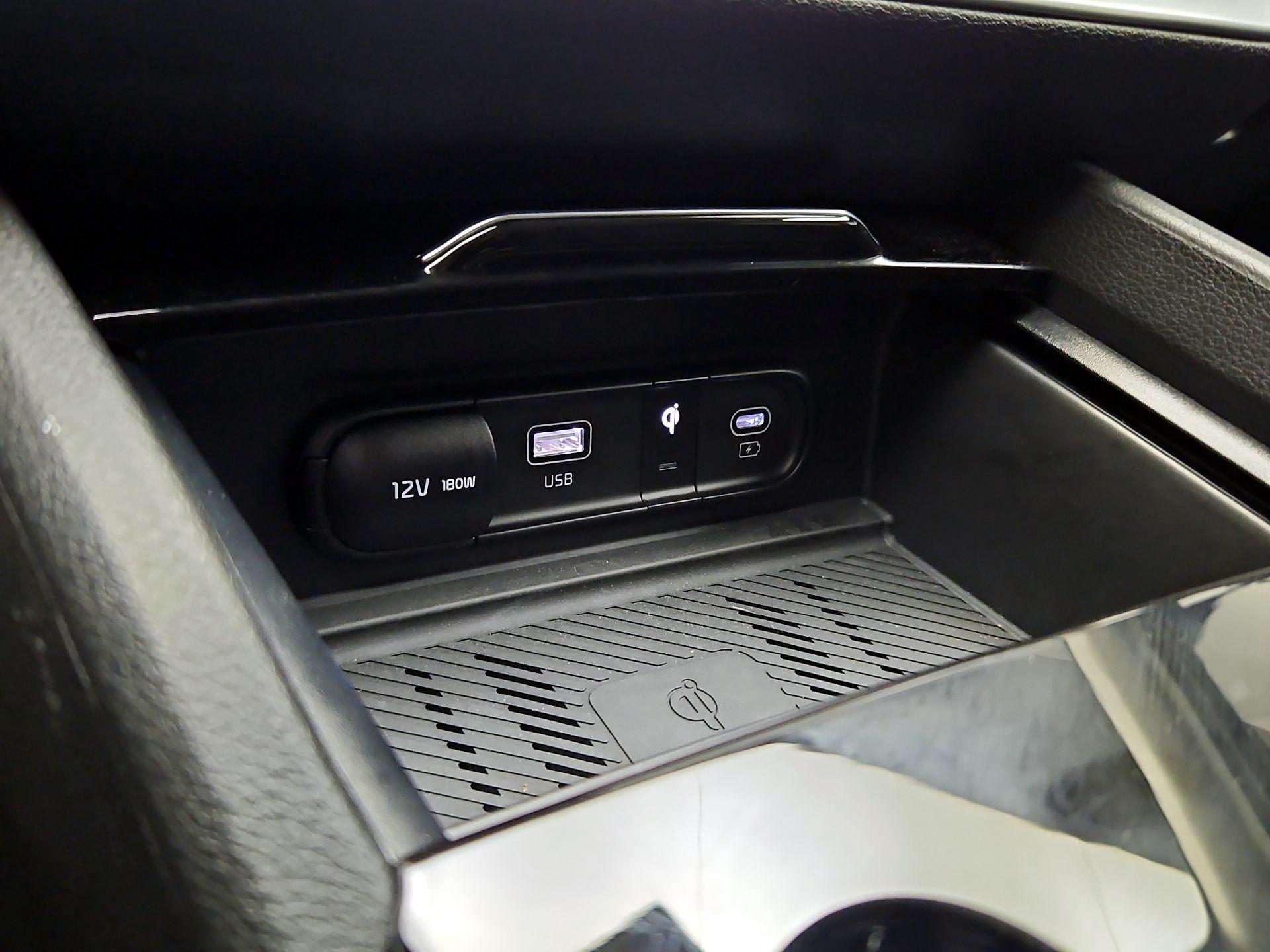 Thumbnail: 2023 Kia Sportage - 19
