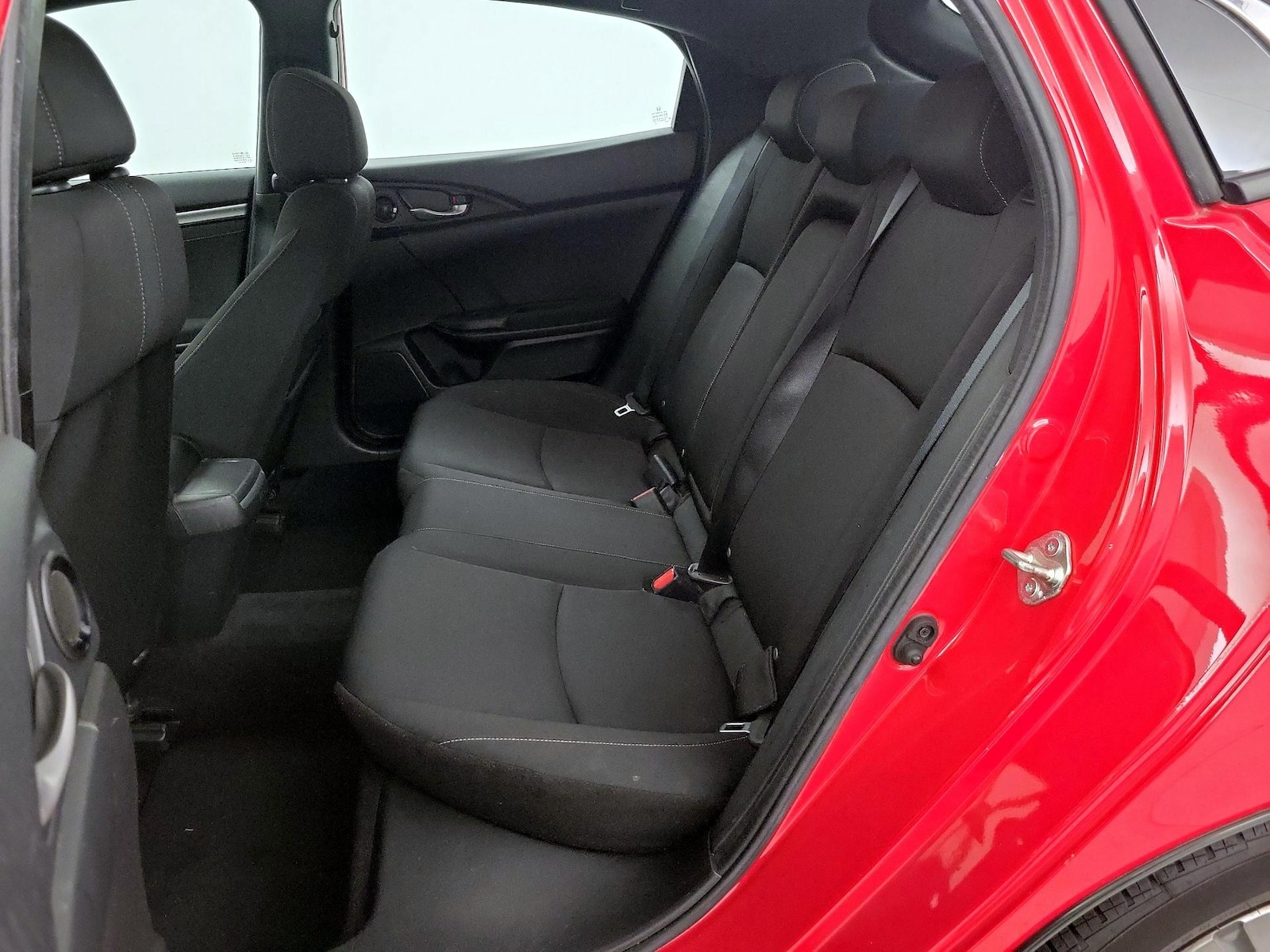 2018 Honda Civic Hatchback EX - Photo 21