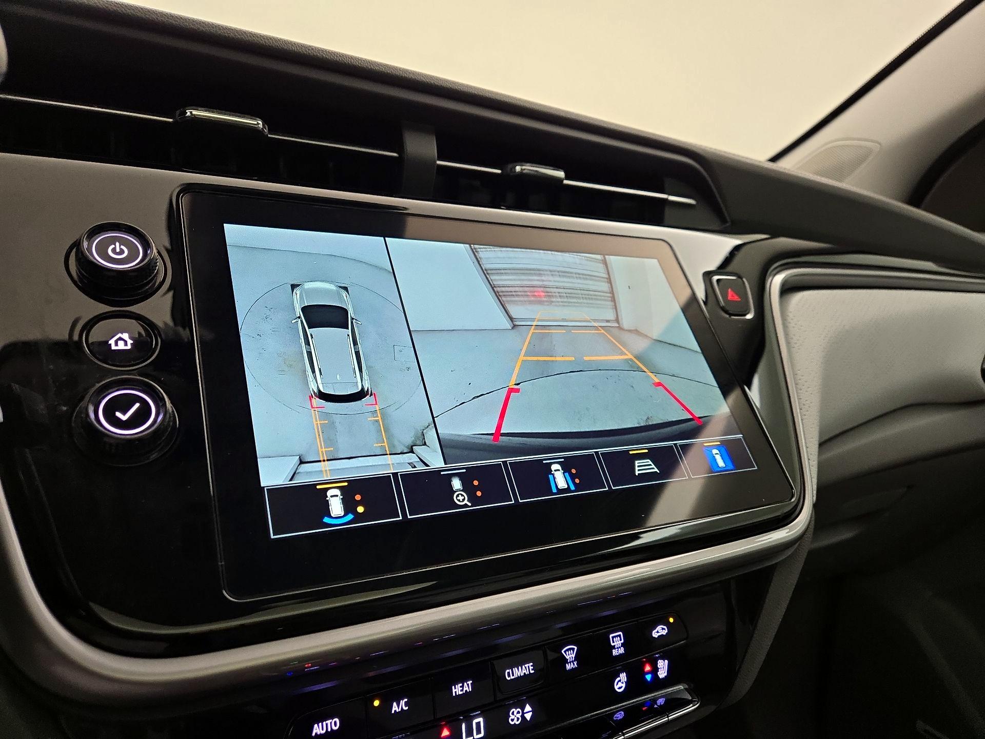 Thumbnail: 2022 Chevrolet Bolt EUV - 15