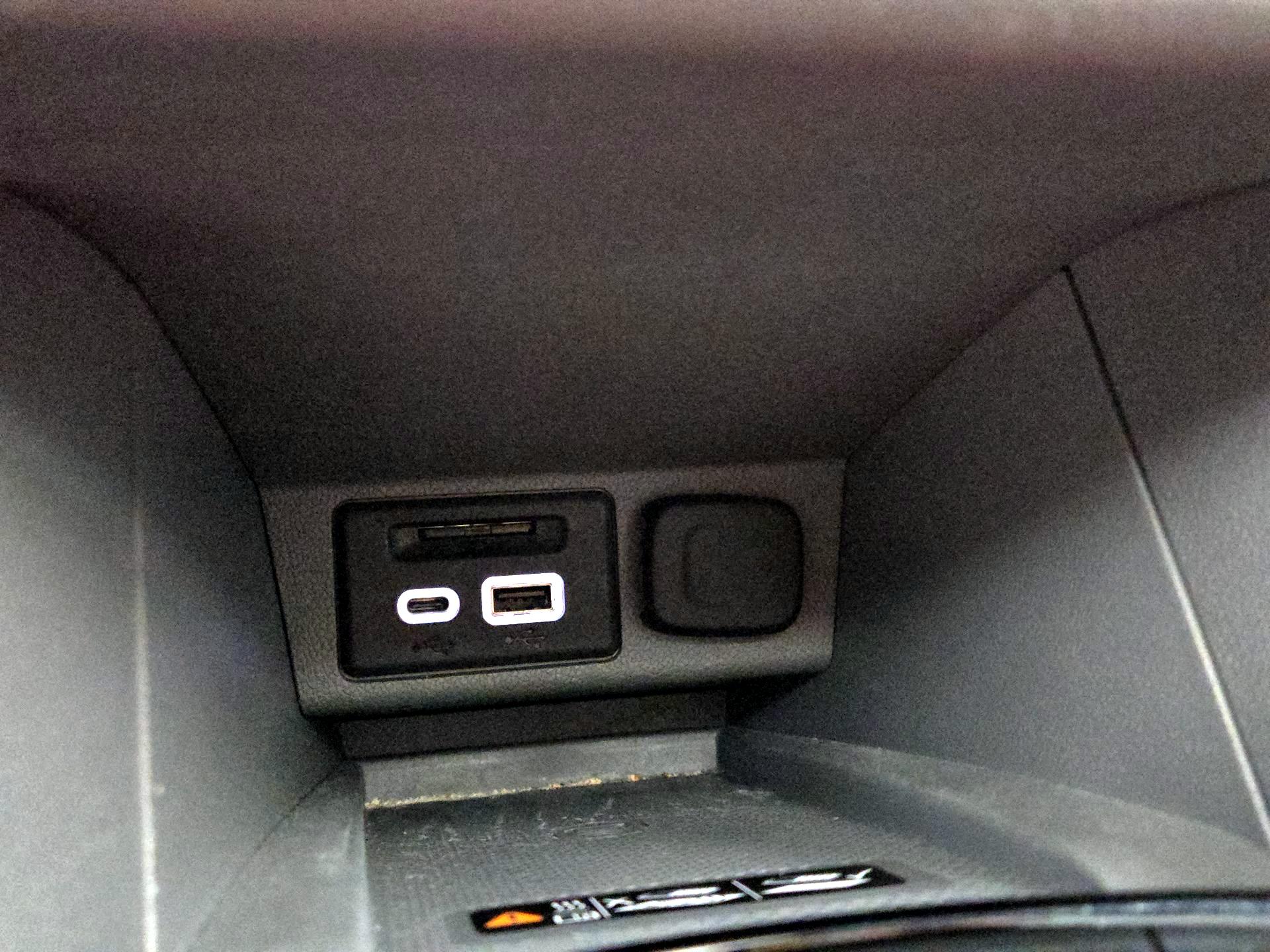 Thumbnail: 2022 Chevrolet Bolt EUV - 19