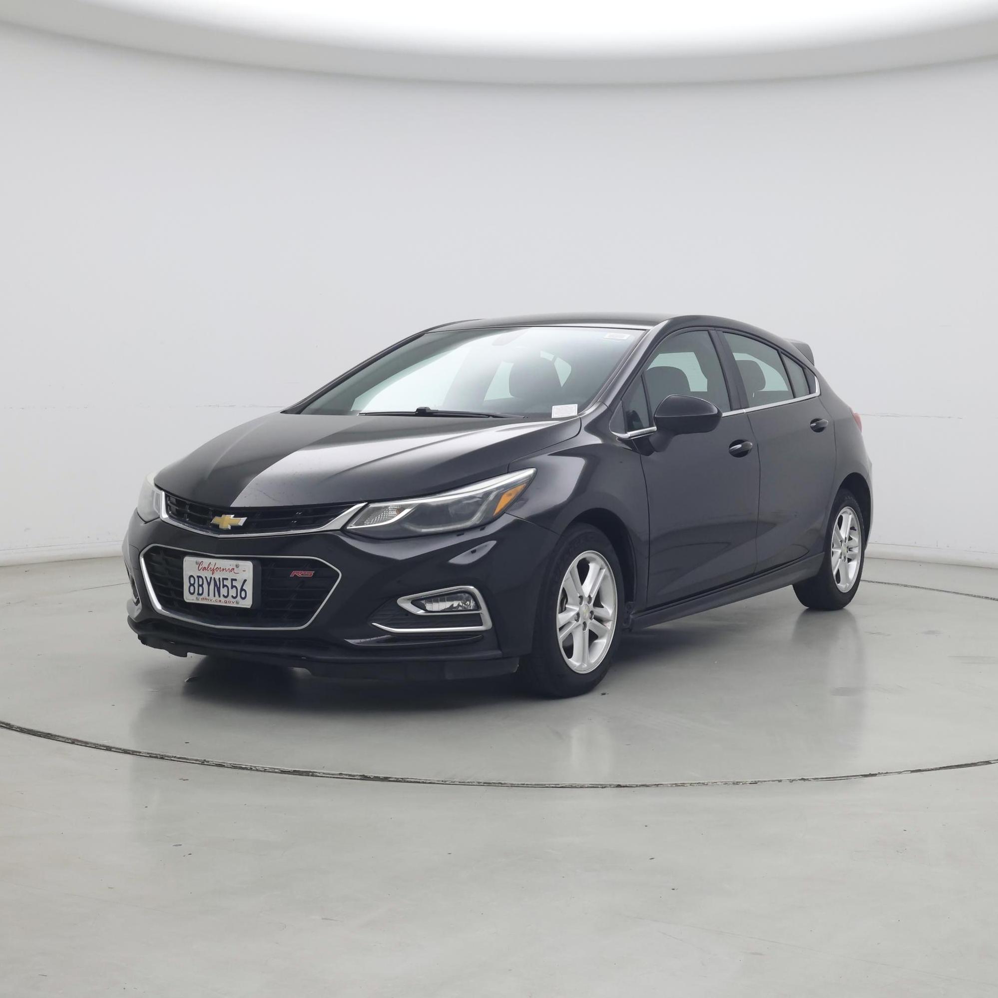 Thumbnail: 2018 Chevrolet Cruze - 4
