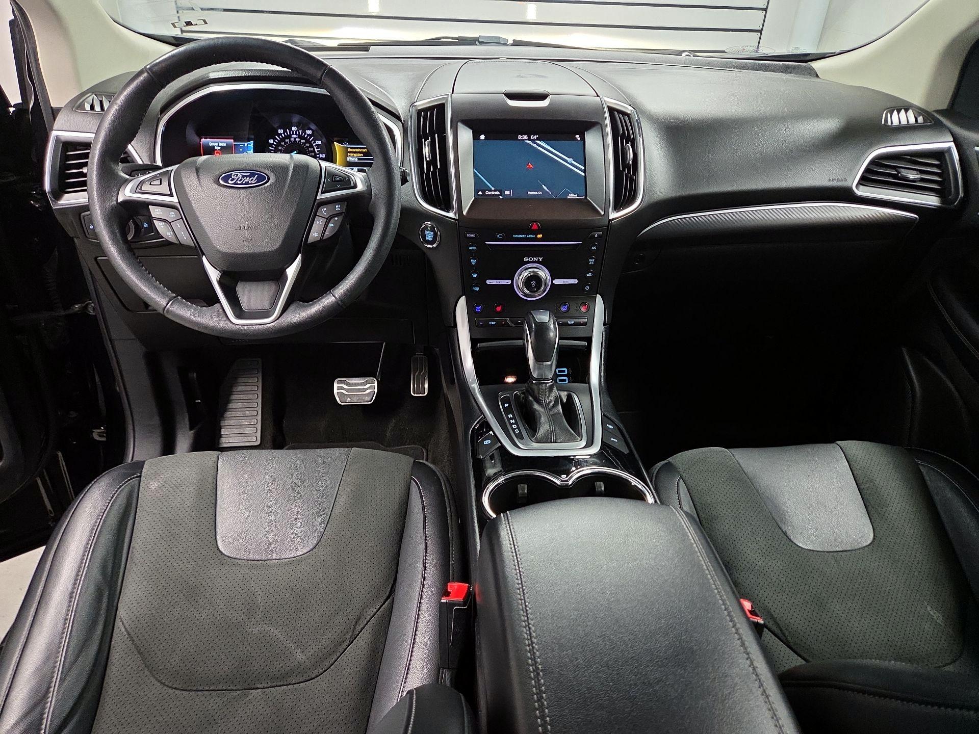 Thumbnail: 2018 Ford Edge - 9