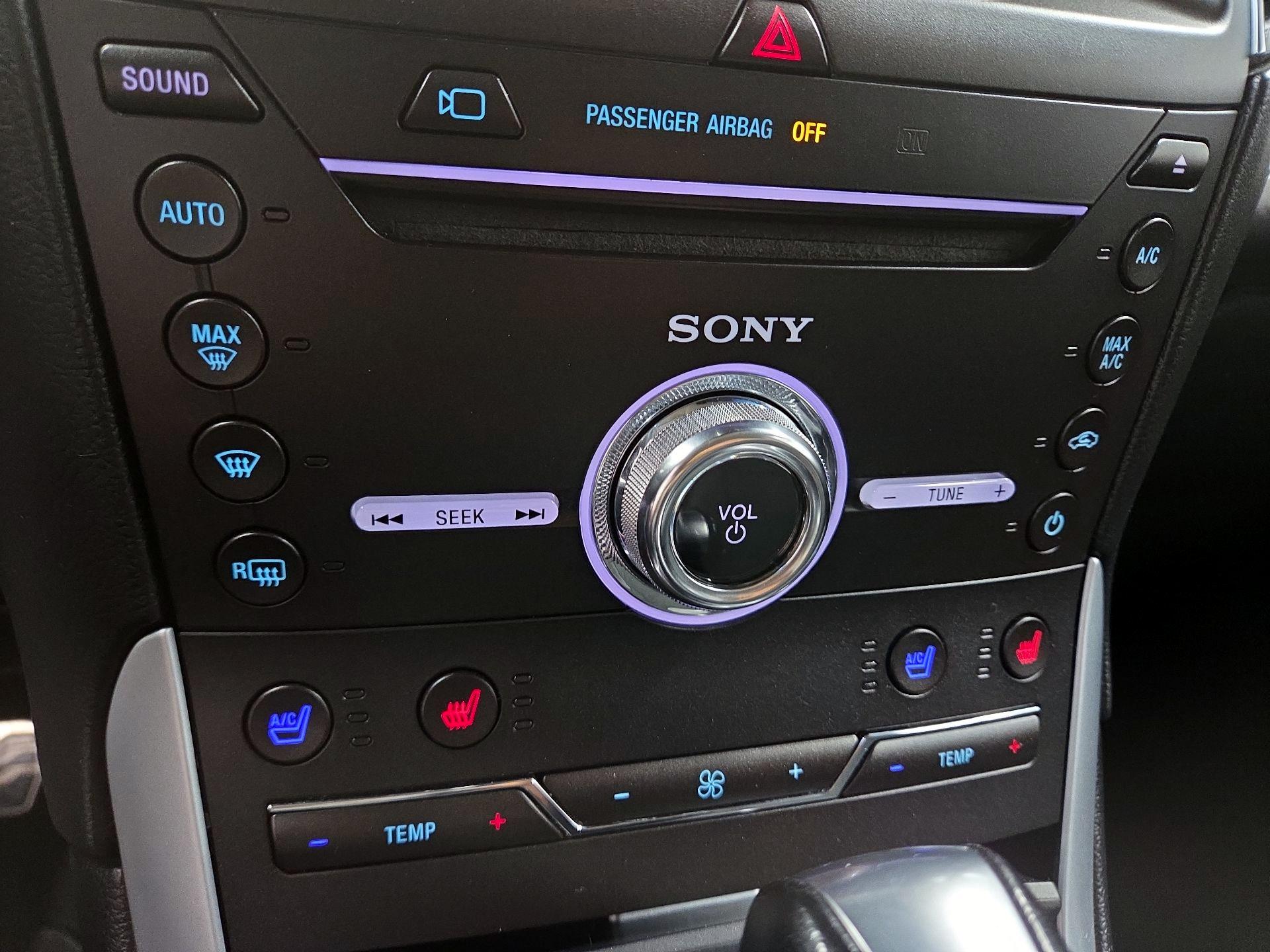 Thumbnail: 2018 Ford Edge - 17
