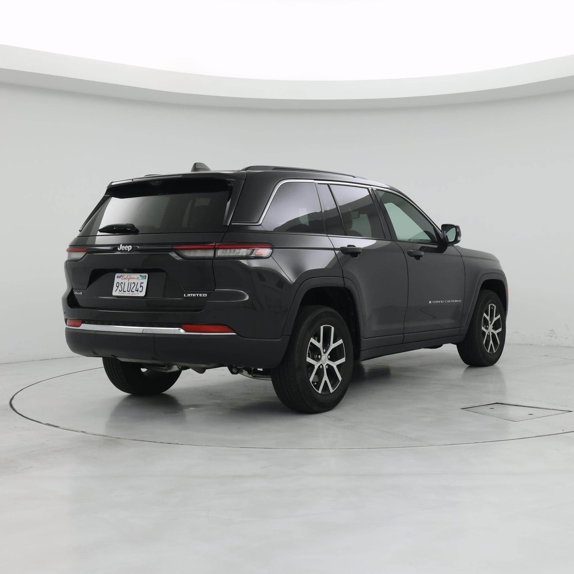 Thumbnail: 2025 Jeep Grand Cherokee - 8