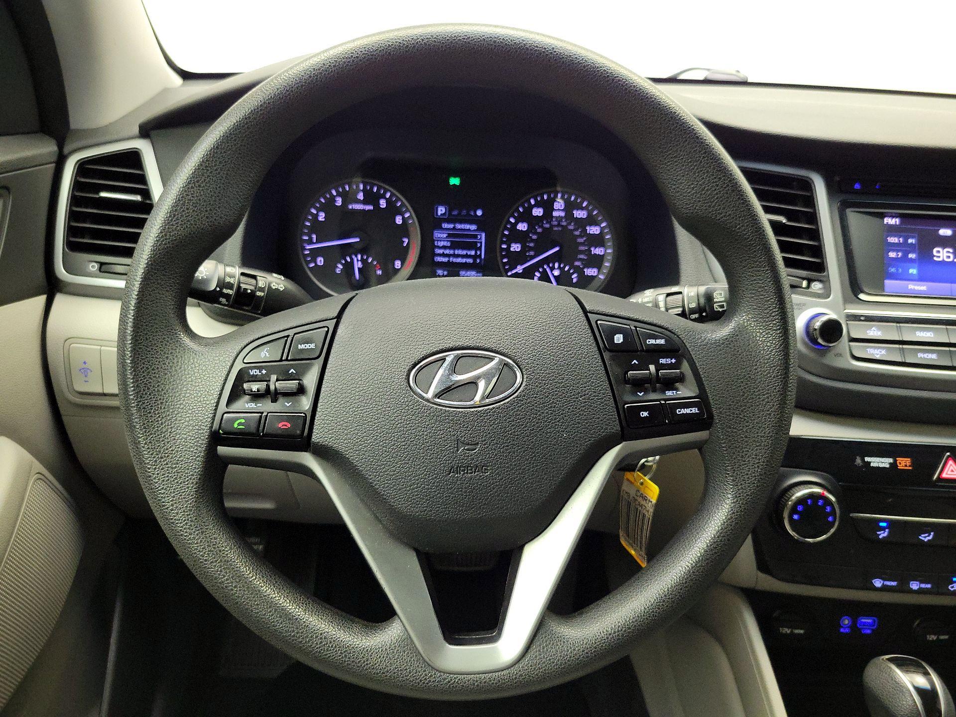 Thumbnail: 2017 Hyundai Tucson - 10