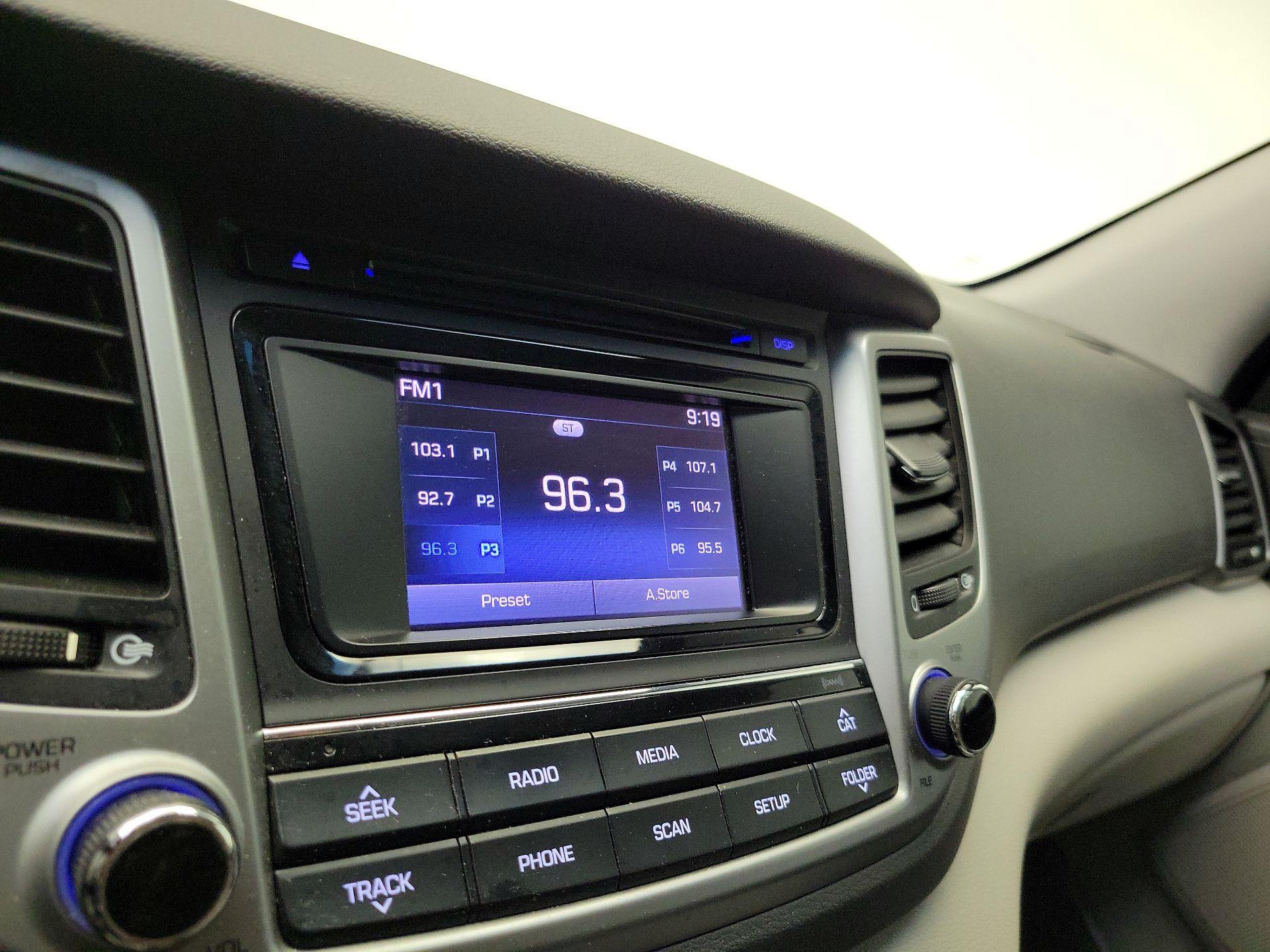 Thumbnail: 2017 Hyundai Tucson - 15