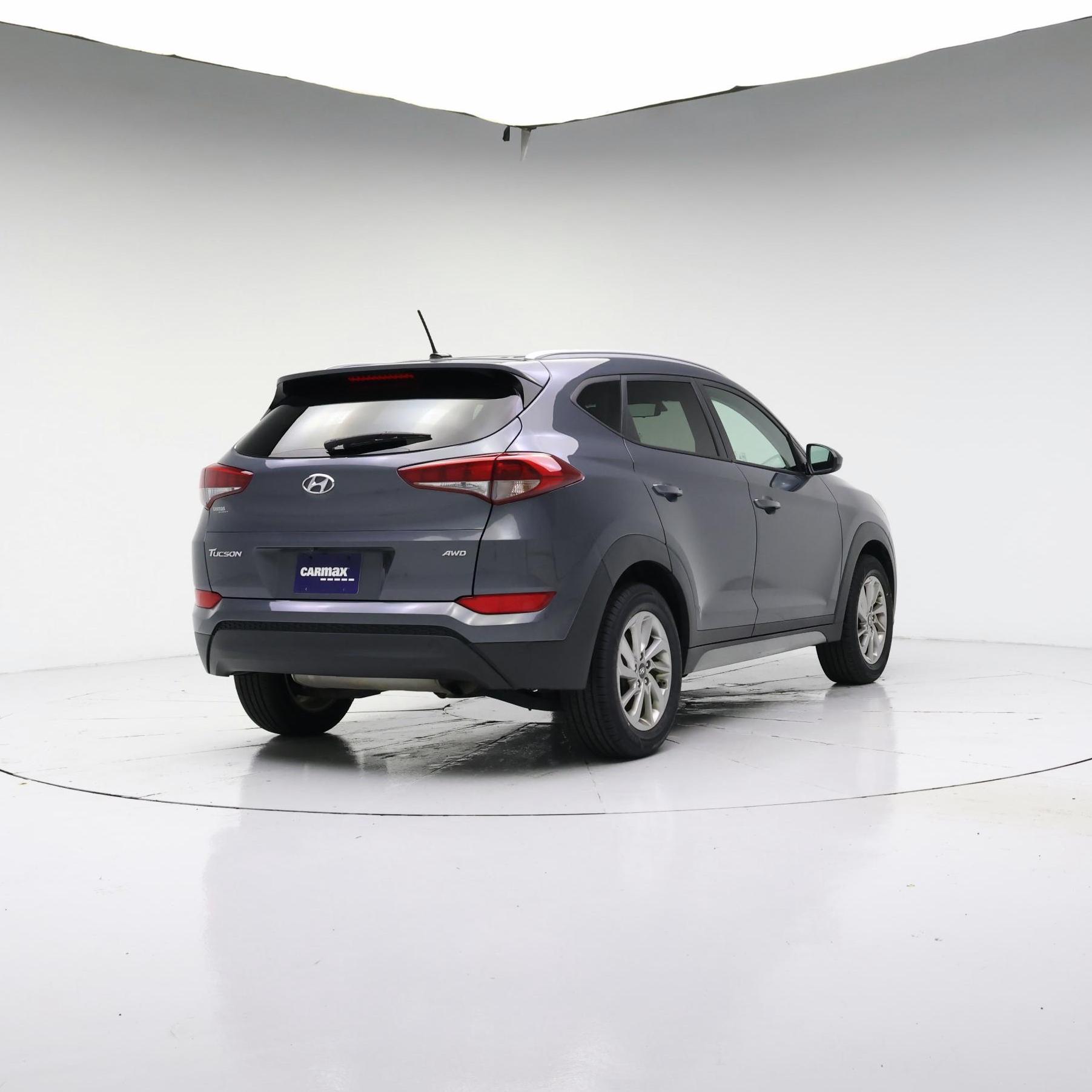 Thumbnail: 2017 Hyundai Tucson - 4