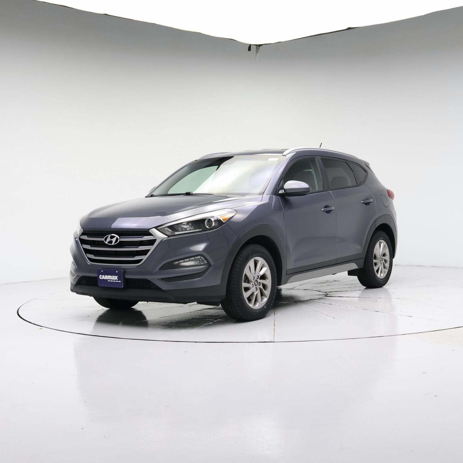 Thumbnail: 2017 Hyundai Tucson - 8